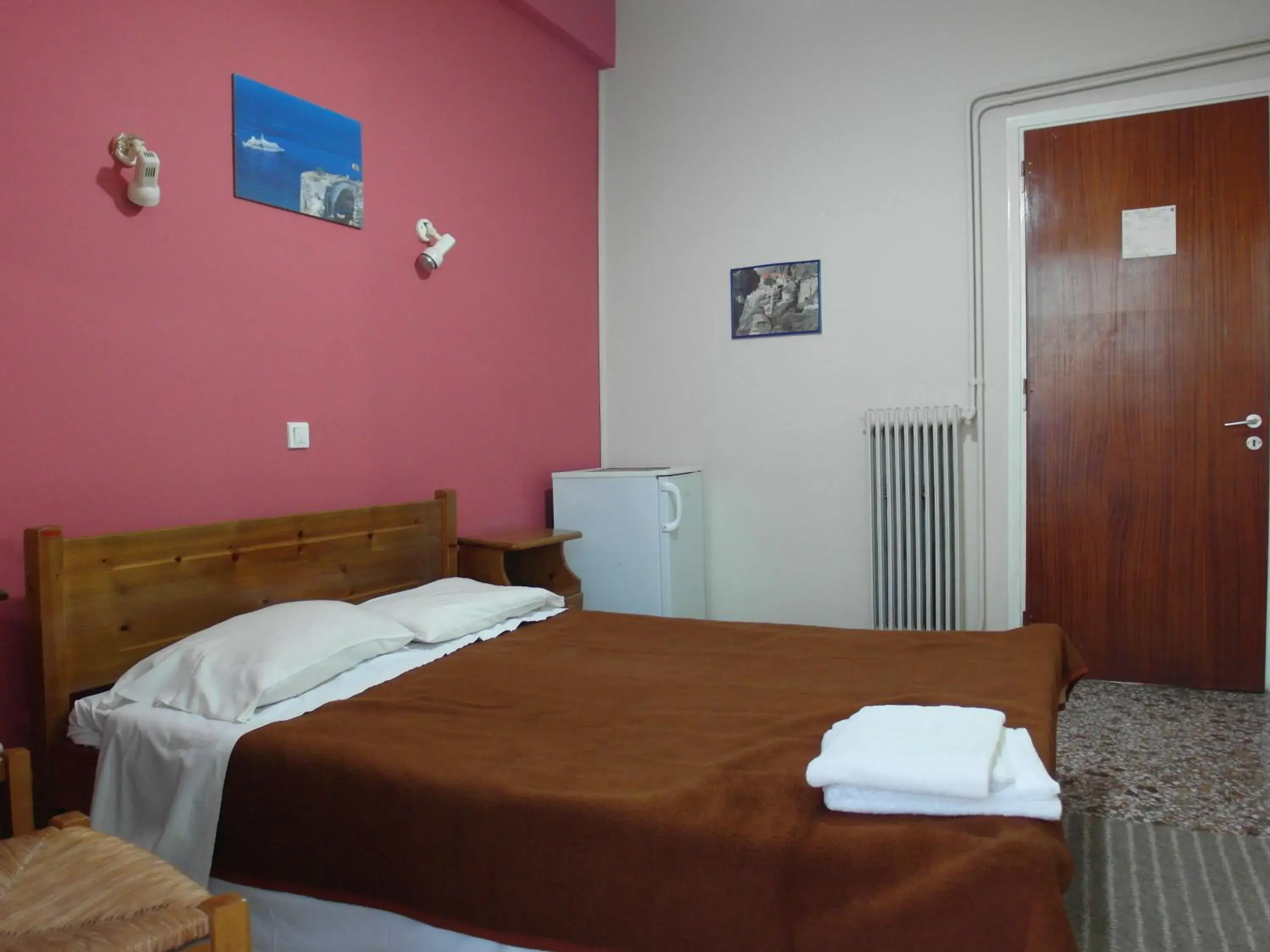 Photo of the whole room, Bed in Hotel Alexandrion