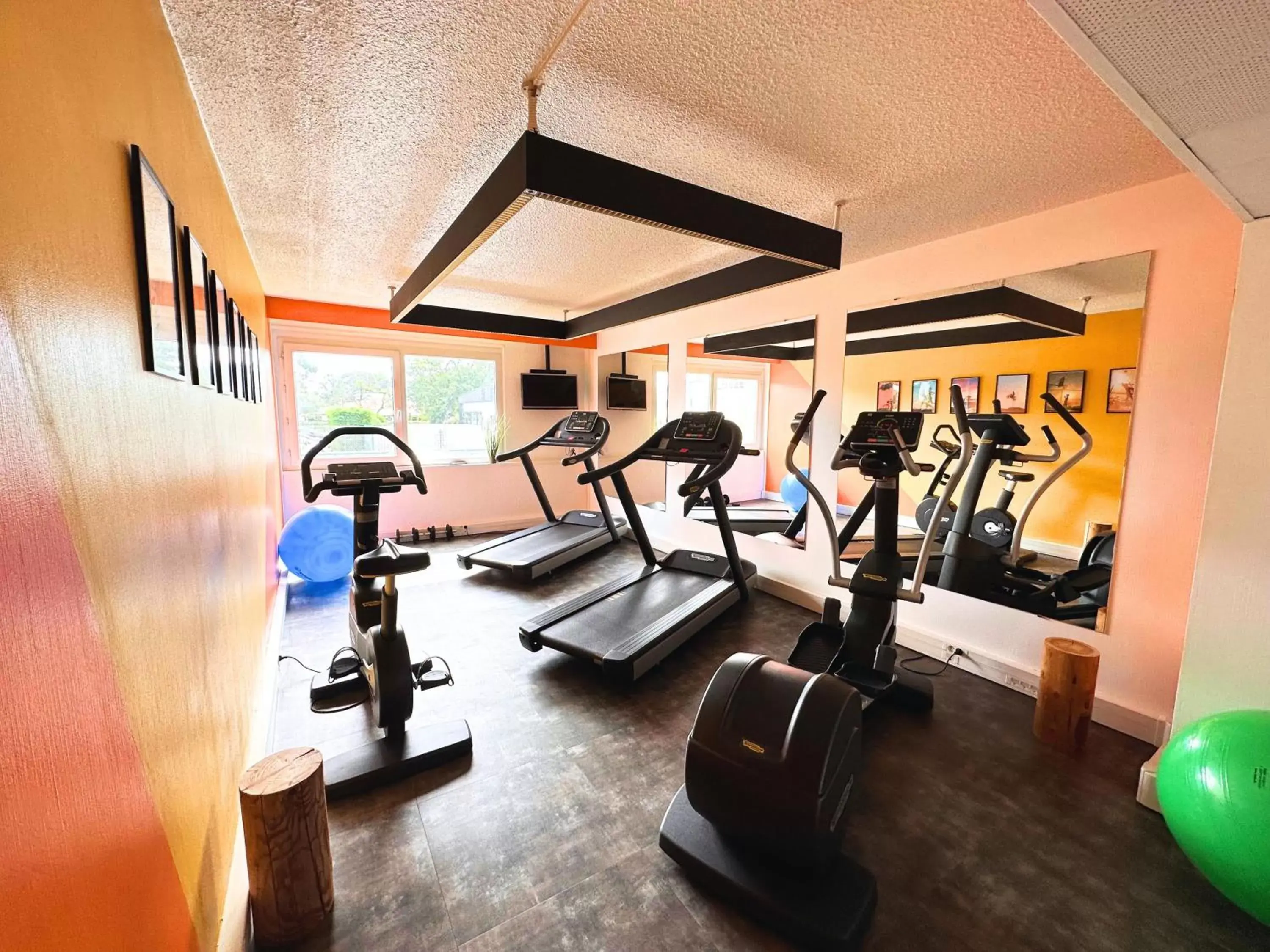 Fitness centre/facilities, Fitness Center/Facilities in Novotel Bordeaux Mérignac