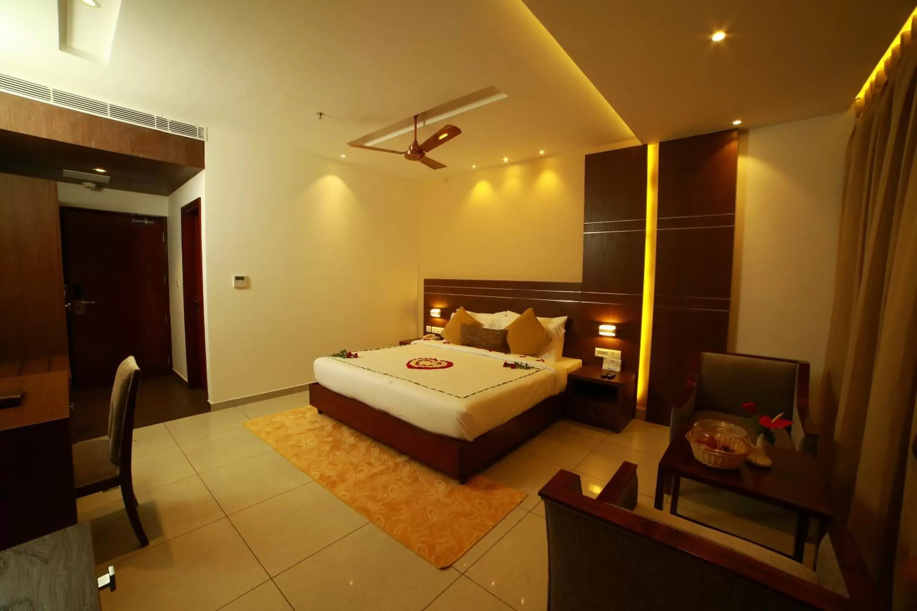 Bedroom, Bed in Blanket Hotel & Spa