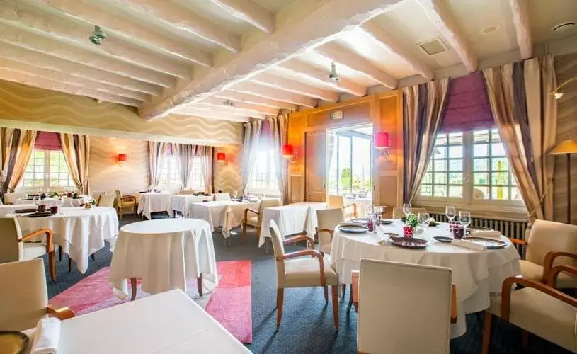 Restaurant/Places to Eat in auberge le relais