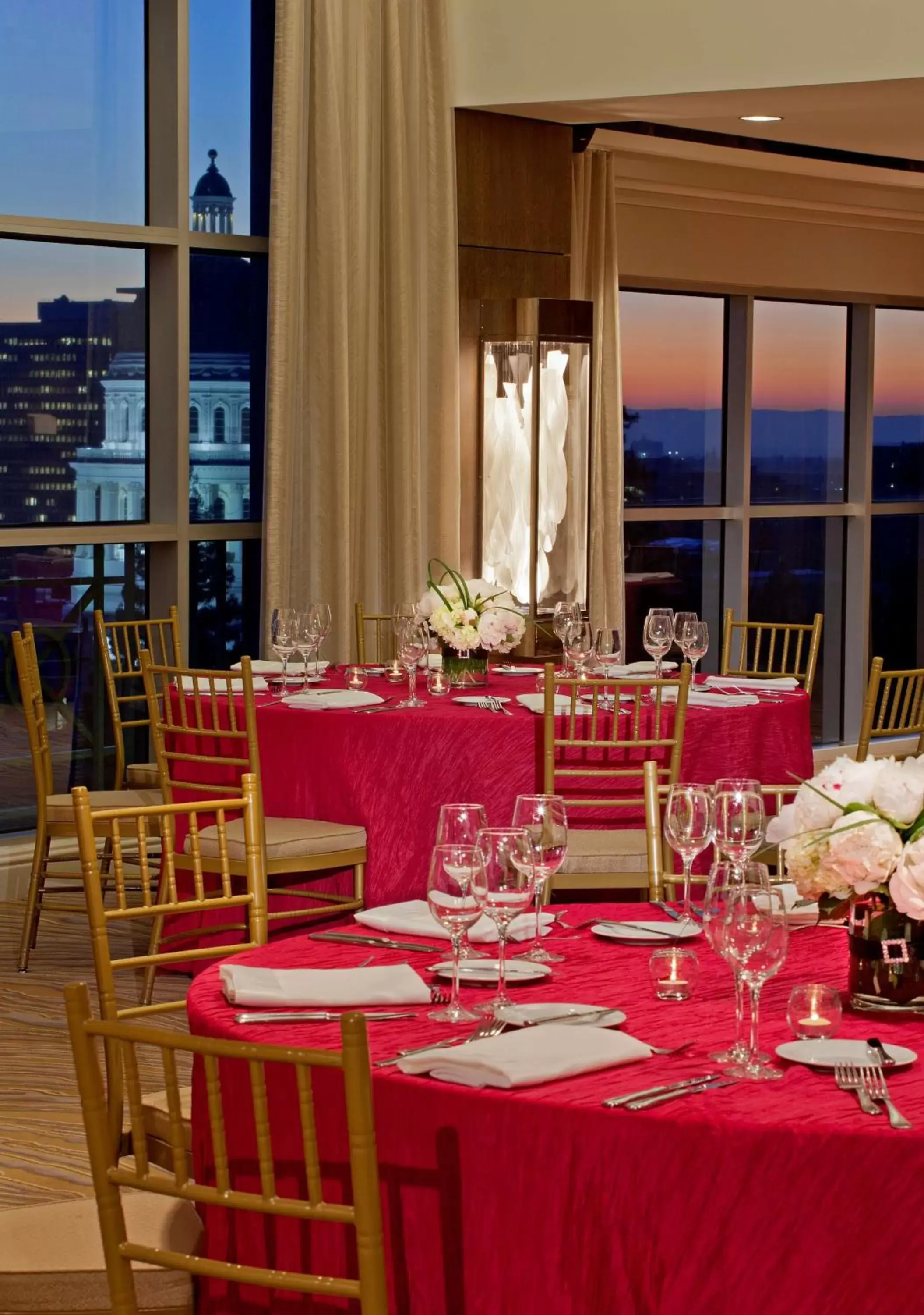 Banquet/Function facilities, Restaurant/Places to Eat in Hyatt Regency Sacramento