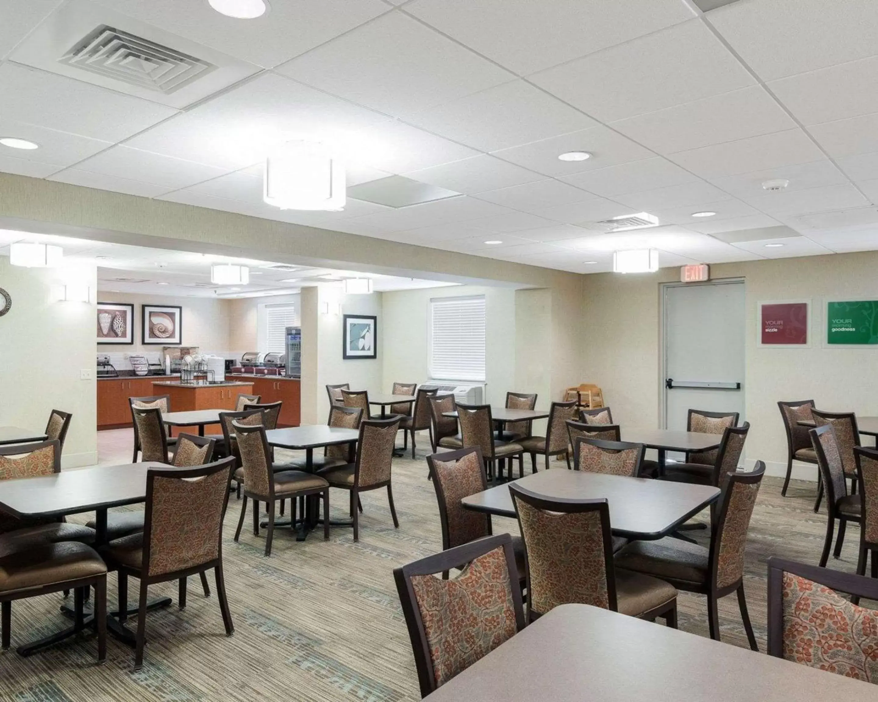 Restaurant/Places to Eat in Comfort Inn - Rehoboth