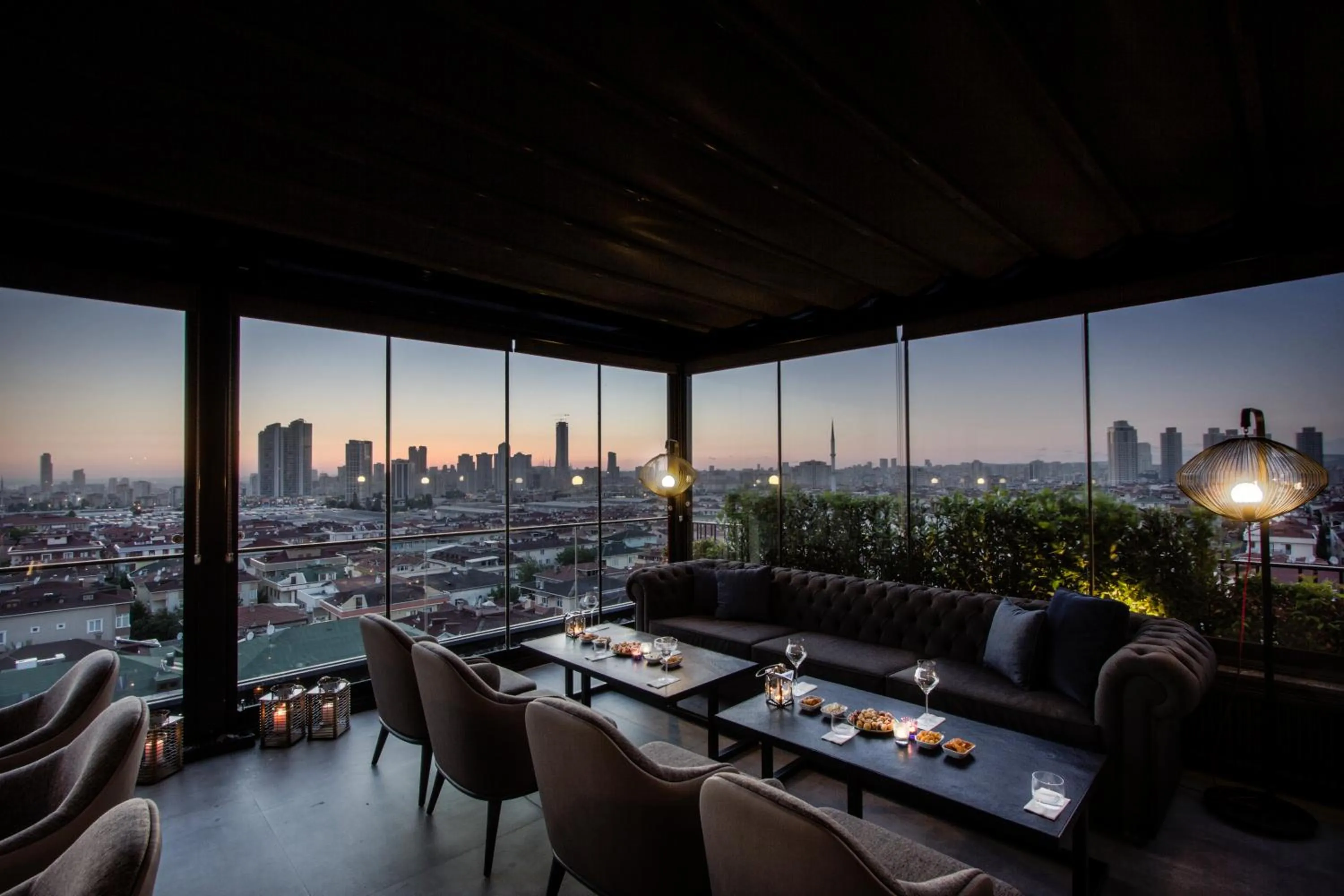 Restaurant/places to eat in Cityloft 81