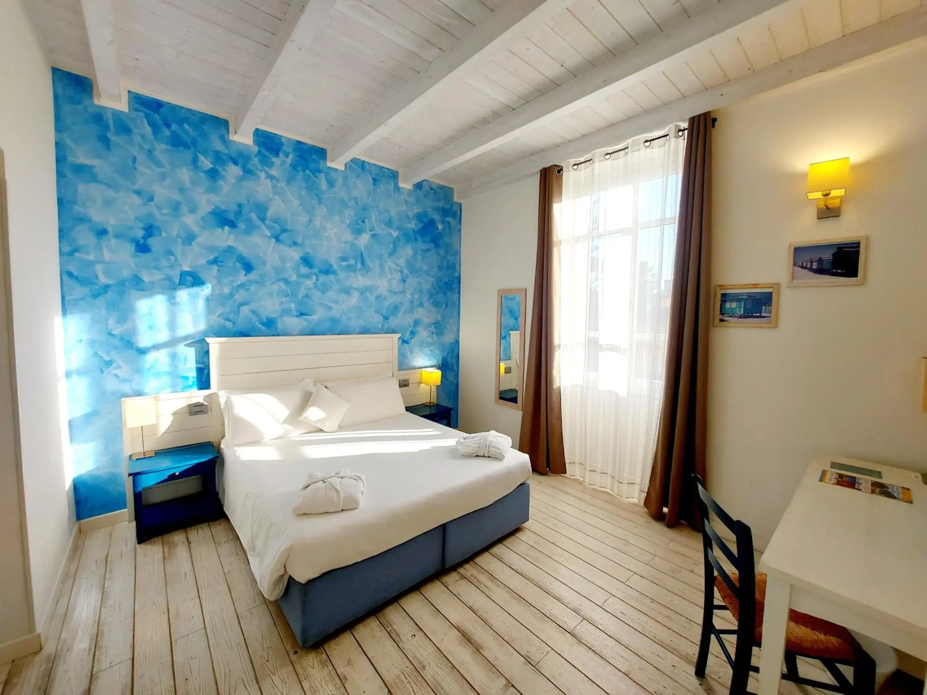Bedroom, Bed in Hotel La Villa Del Mare
