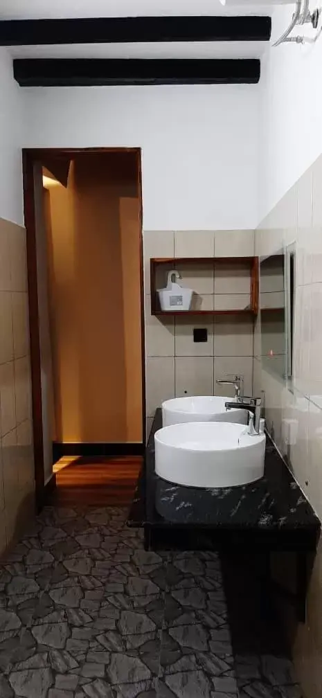 Bathroom in Kijiji Beach Resort