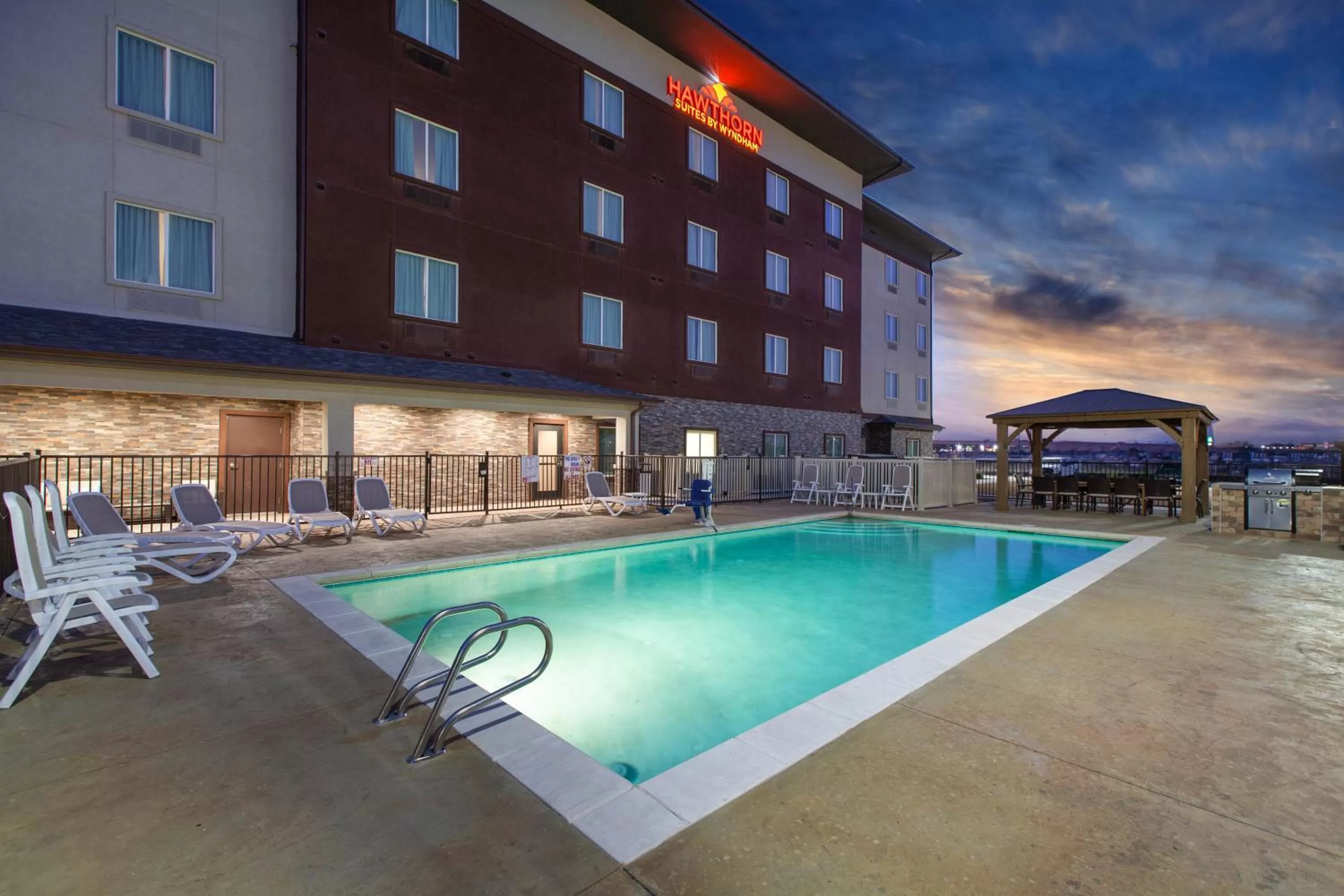 Hawthorn Extended Stay by Wyndham Odessa