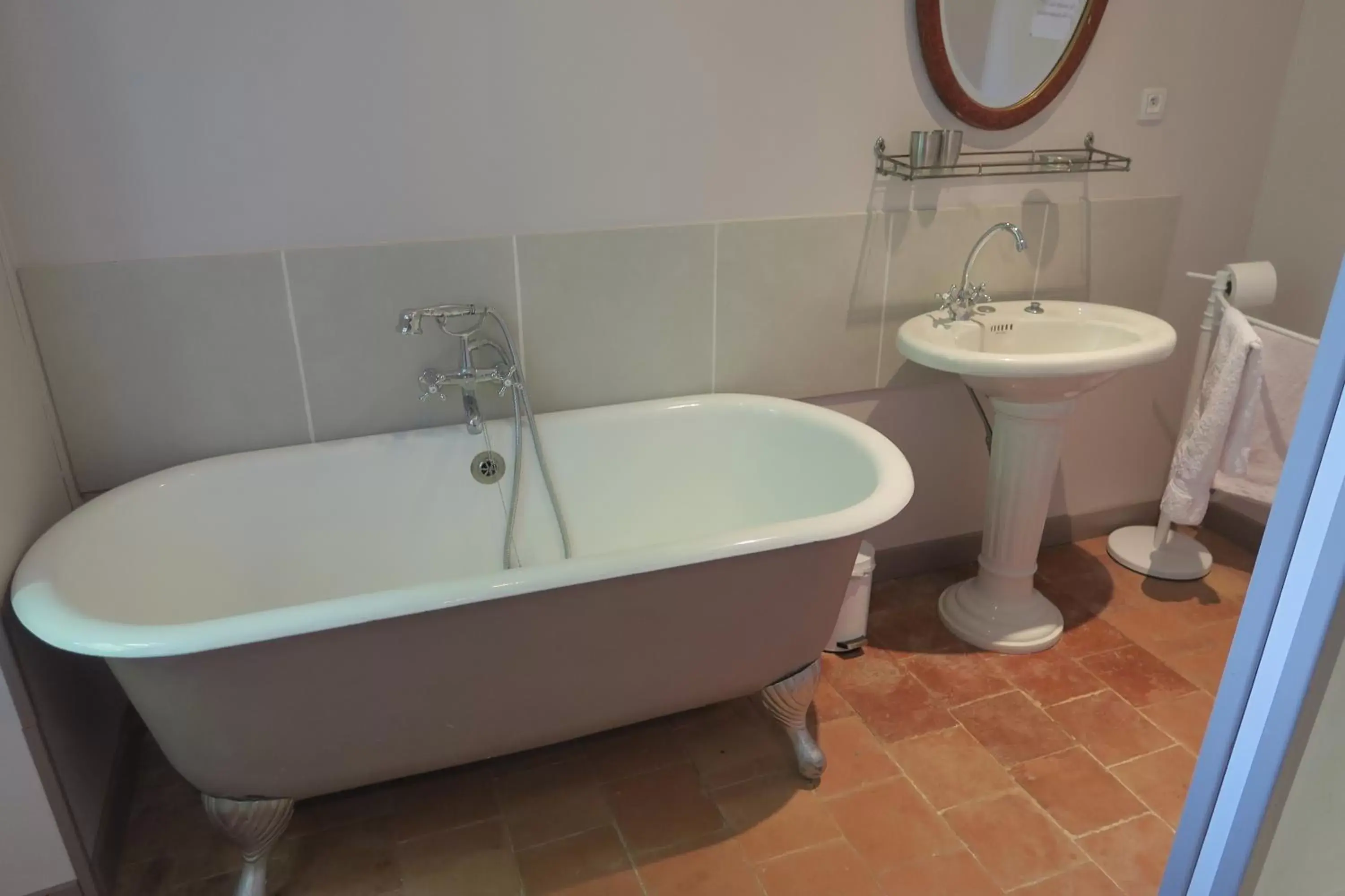 Bathroom in Le Domaine de Fraissinet