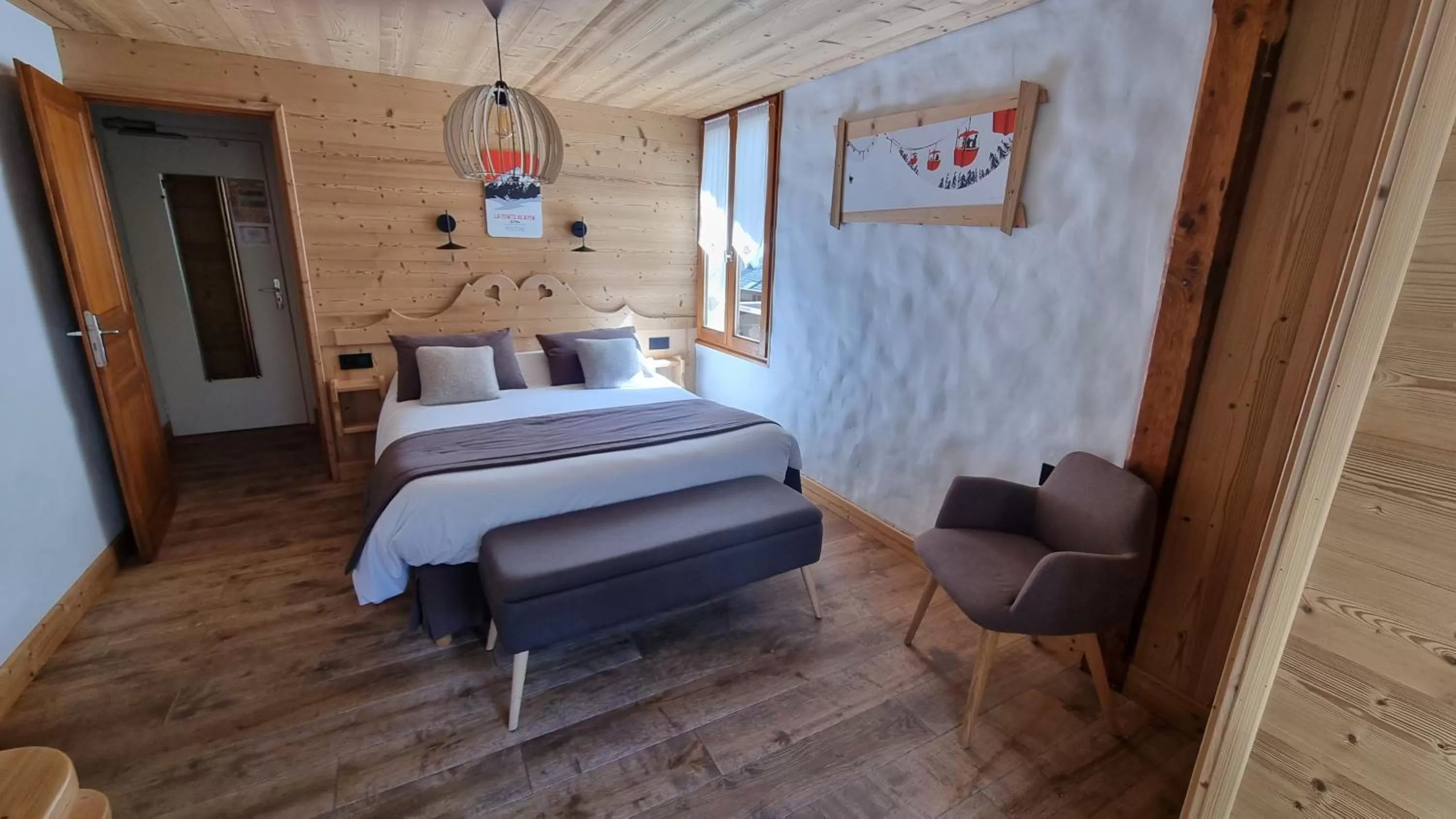 Bed in Hôtel Le Sporting