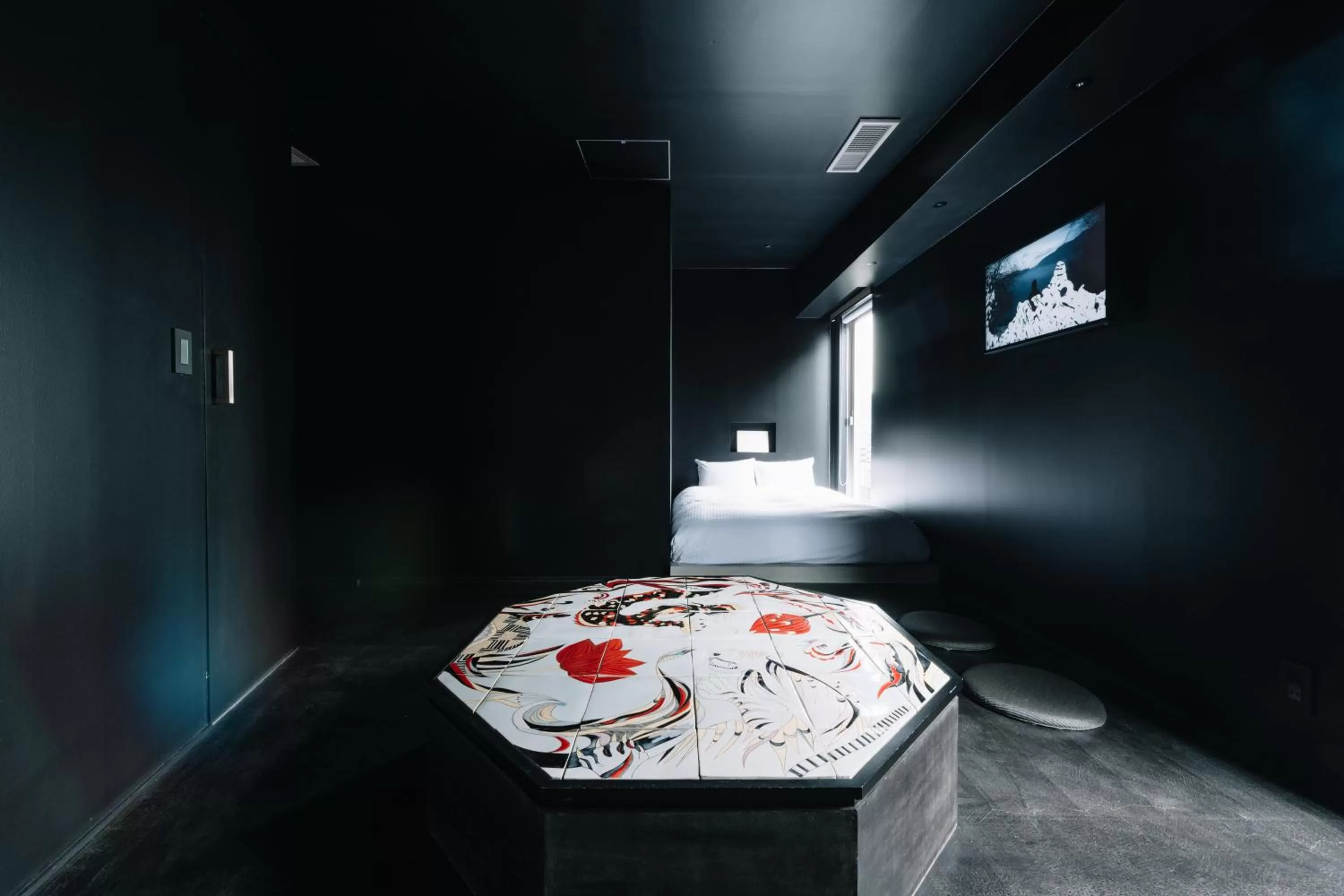 Photo of the whole room in BnA Alter Museum