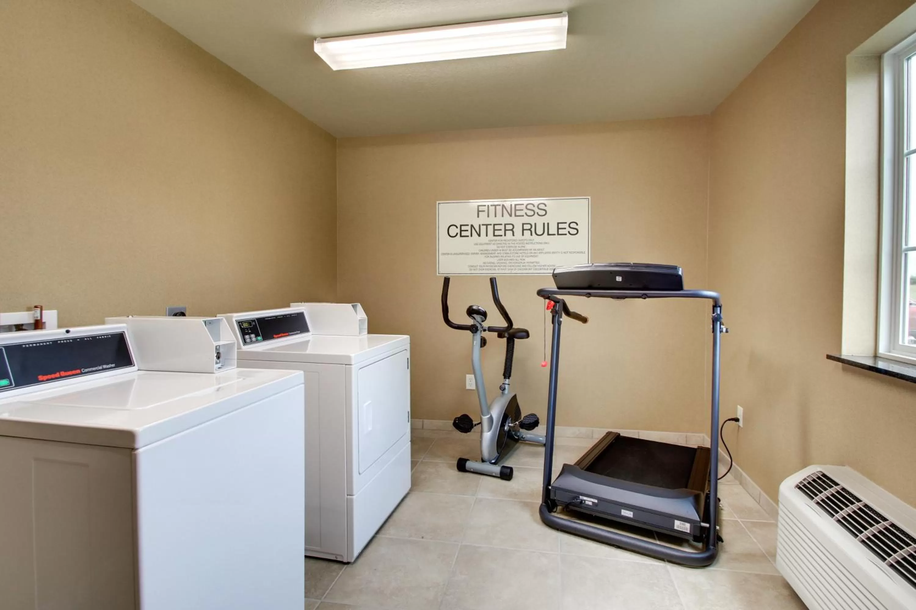 Fitness centre/facilities in Cobblestone Inn & Suites - Schuyler
