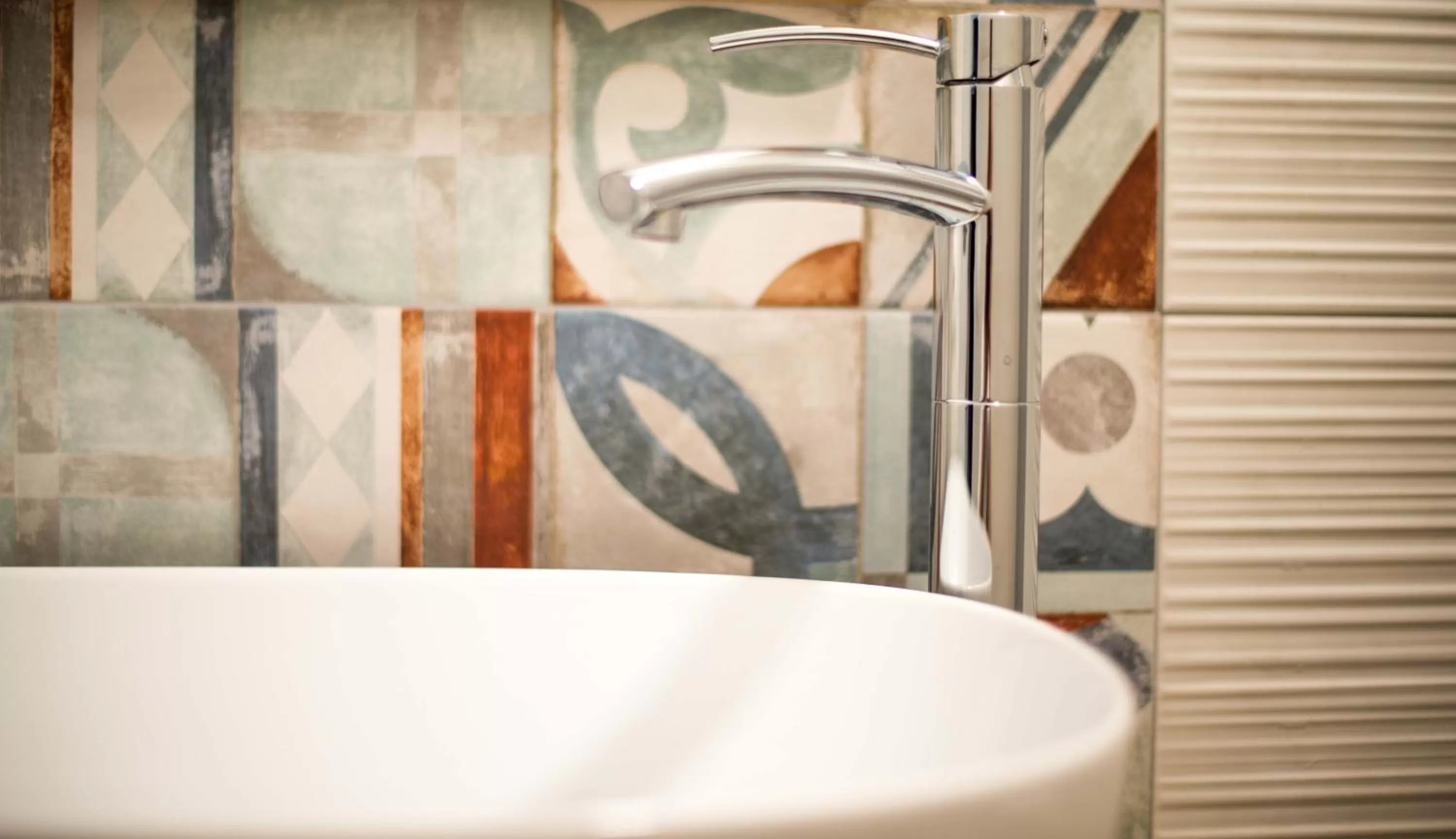 Bathroom in Nolana '86