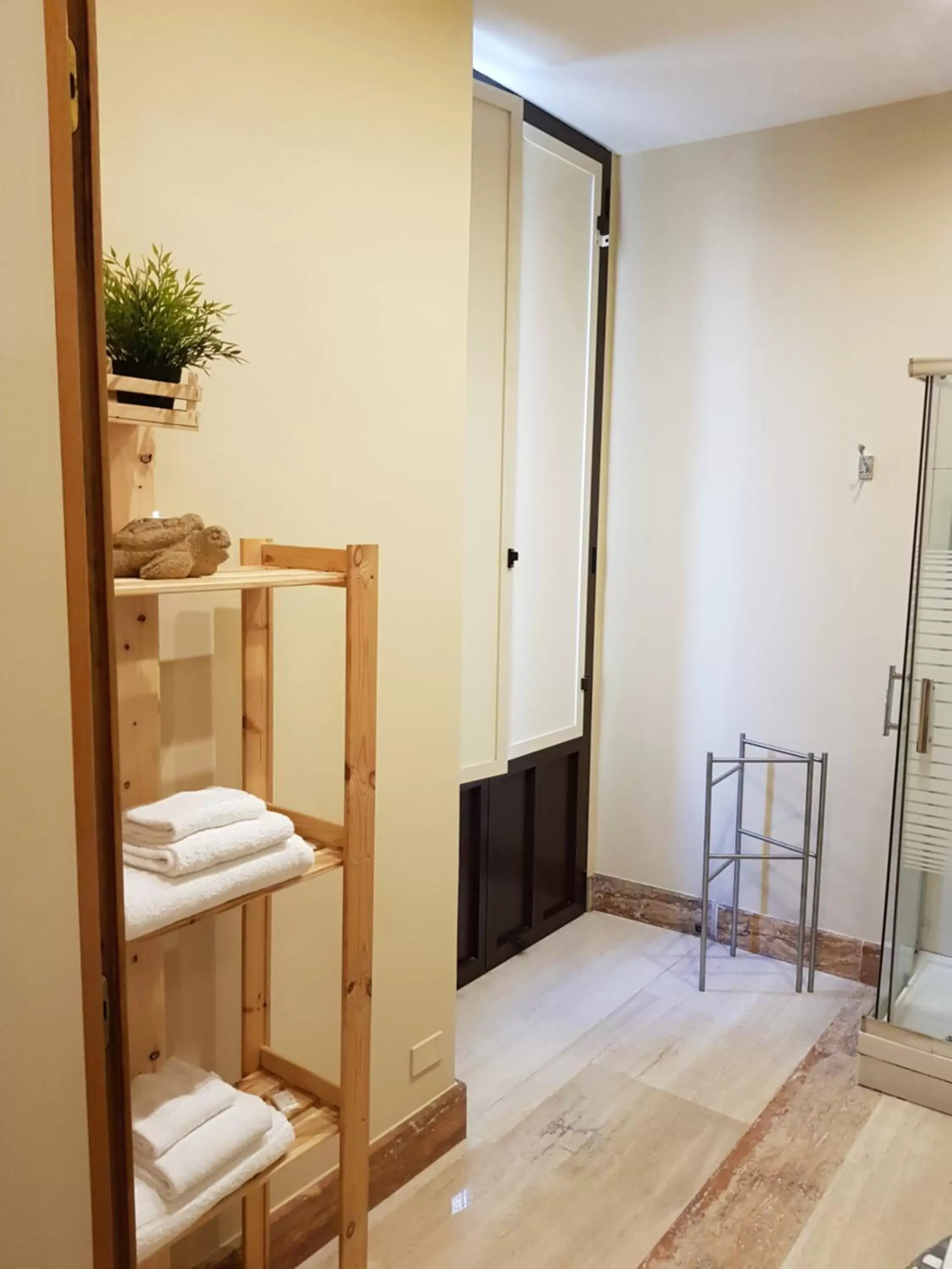 Shower, Bathroom in Sicily Luxury B&B