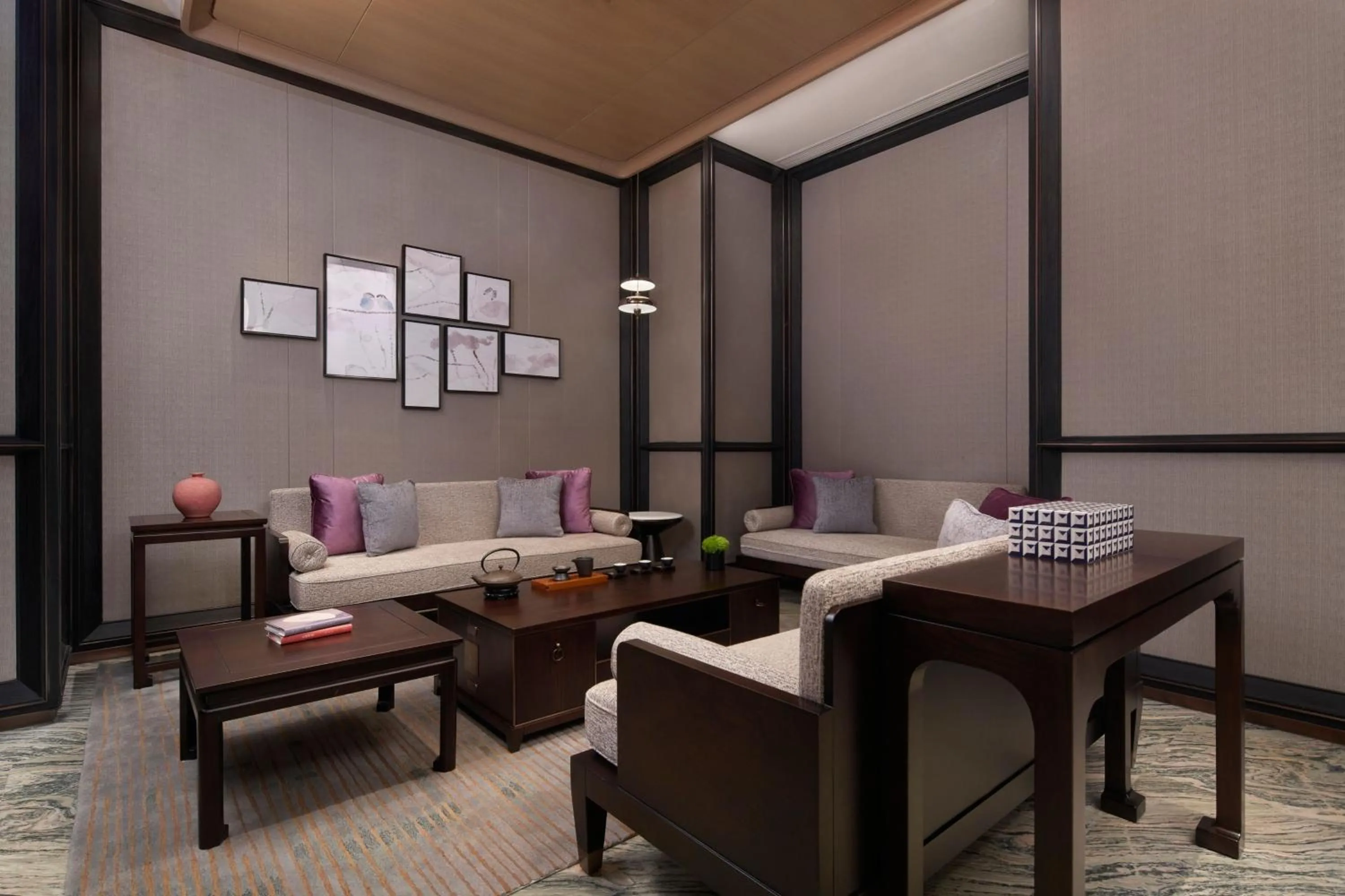 Restaurant/places to eat in Tianjin Marriott Hotel National Convention and Exhibition Center