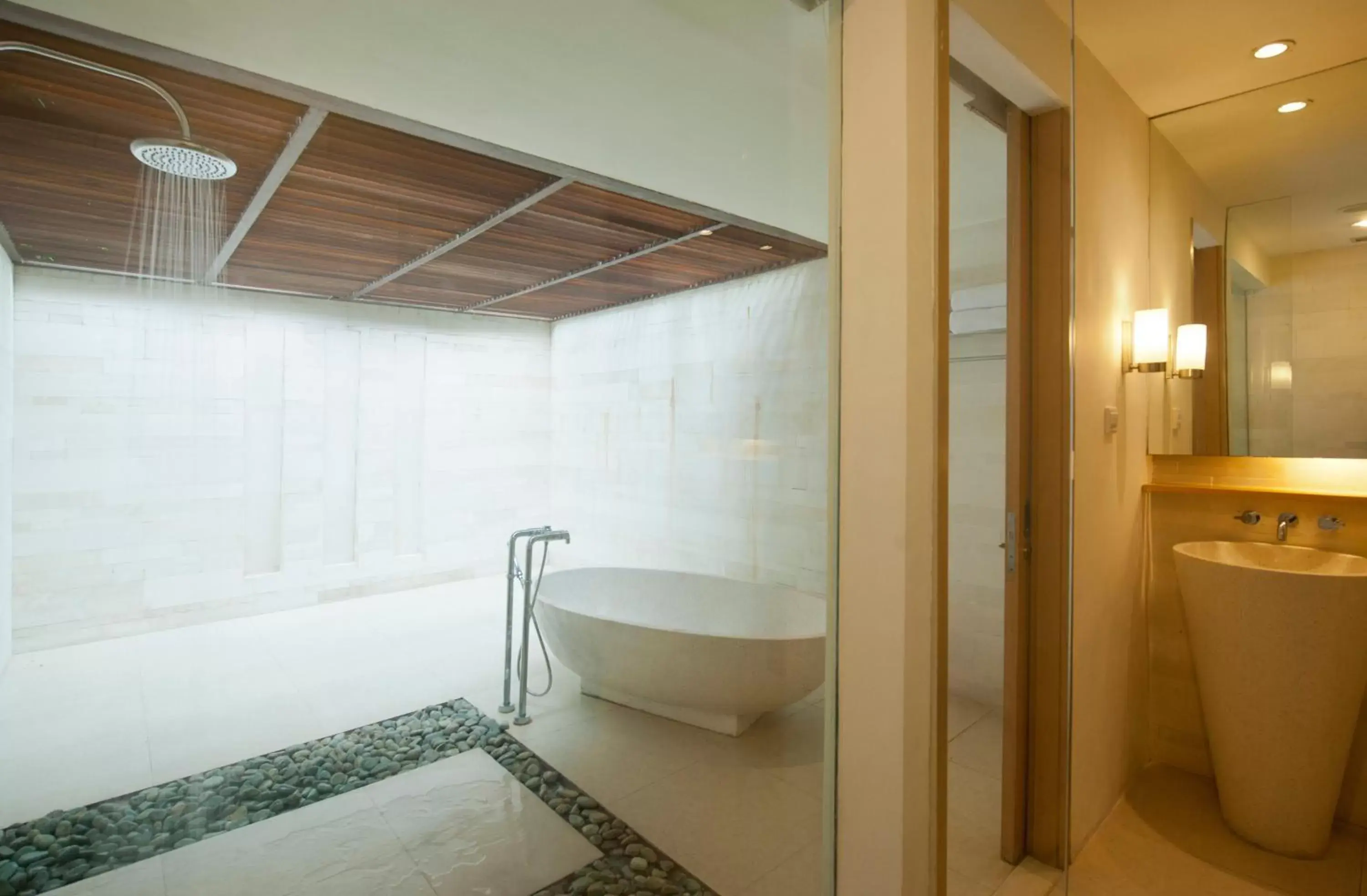 Bathroom in Holiday Inn Resort Baruna Bali, an IHG Hotel - CHSE Certified