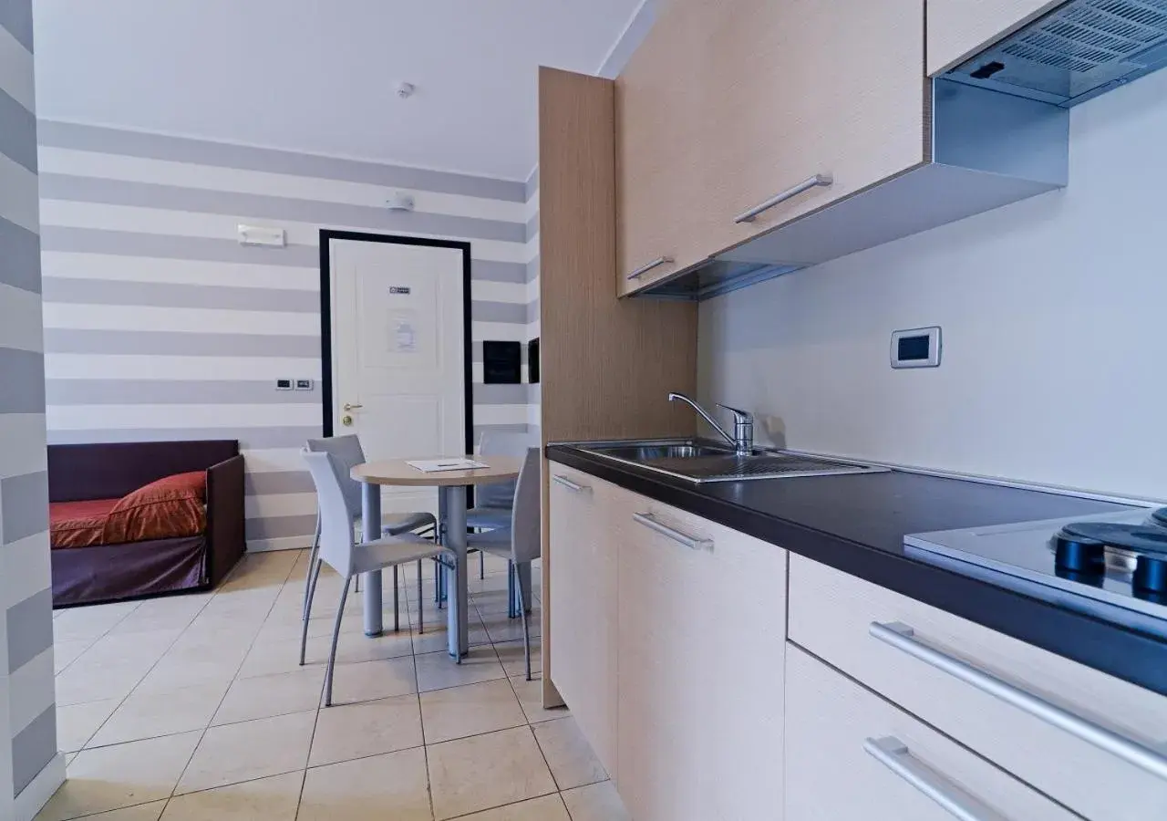 Kitchen or kitchenette, Kitchen/Kitchenette in Castellaro Golf Resort