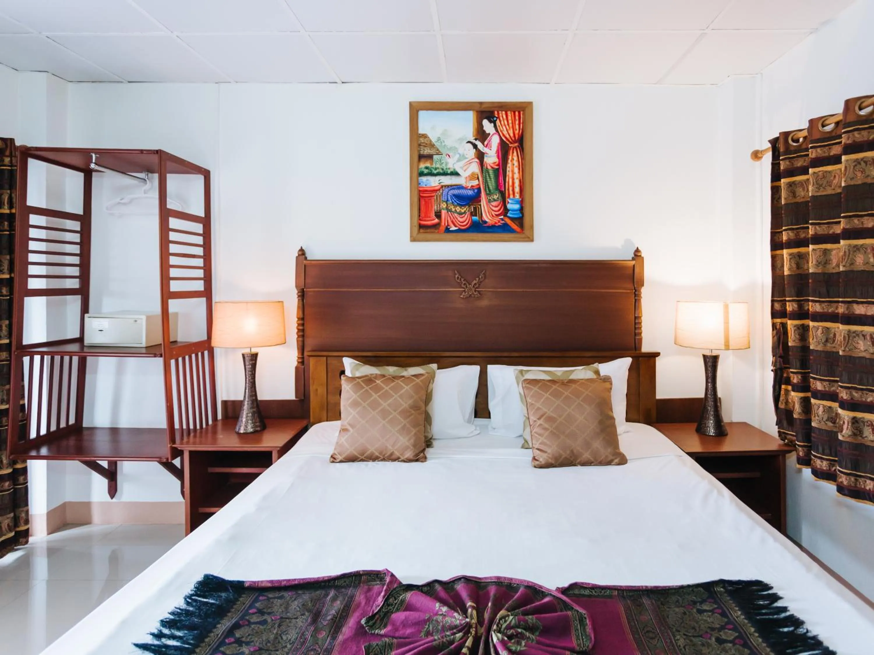 Bedroom, Bed in Rendezvous Oldtown Chiangmai