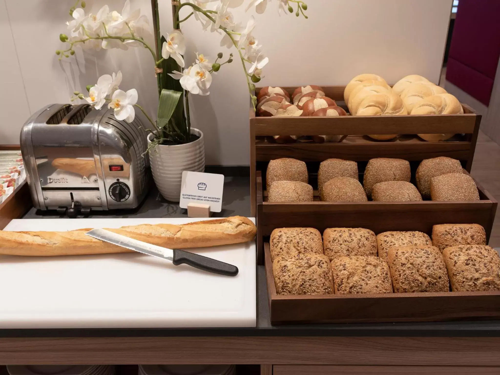 Restaurant/places to eat in Holiday Inn Express - Offenbach by IHG Restaurant/places to eat in Holiday Inn Express - Offenbach by IHG