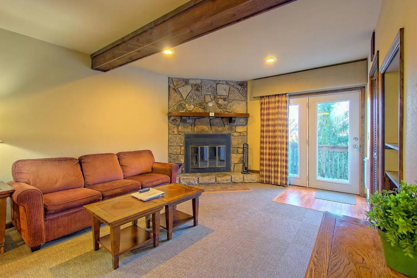 One-Bedroom Suite in The Highlands at Sugar