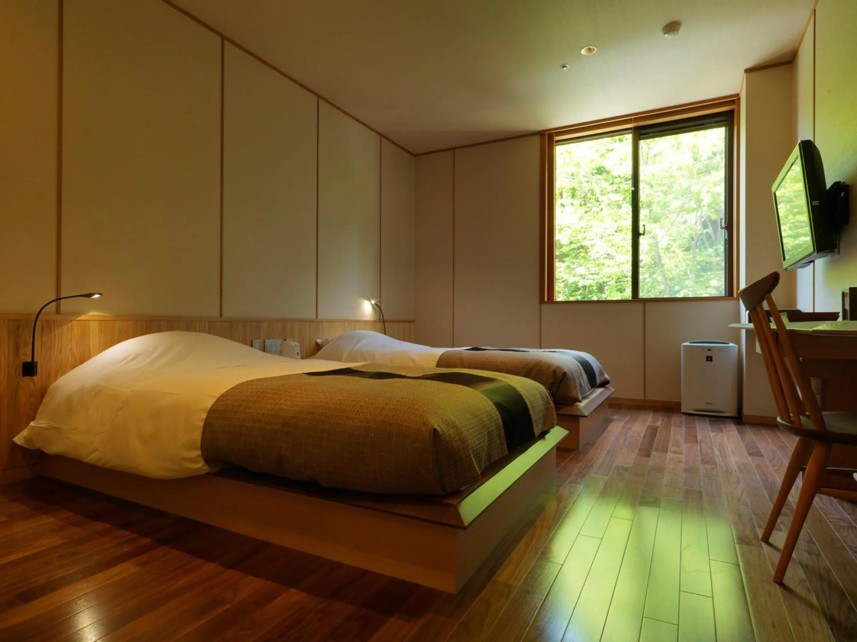 Room with Tatami Area - Non-Smoking in Niseko Konbu Onsen Tsuruga Besso Moku No Sho