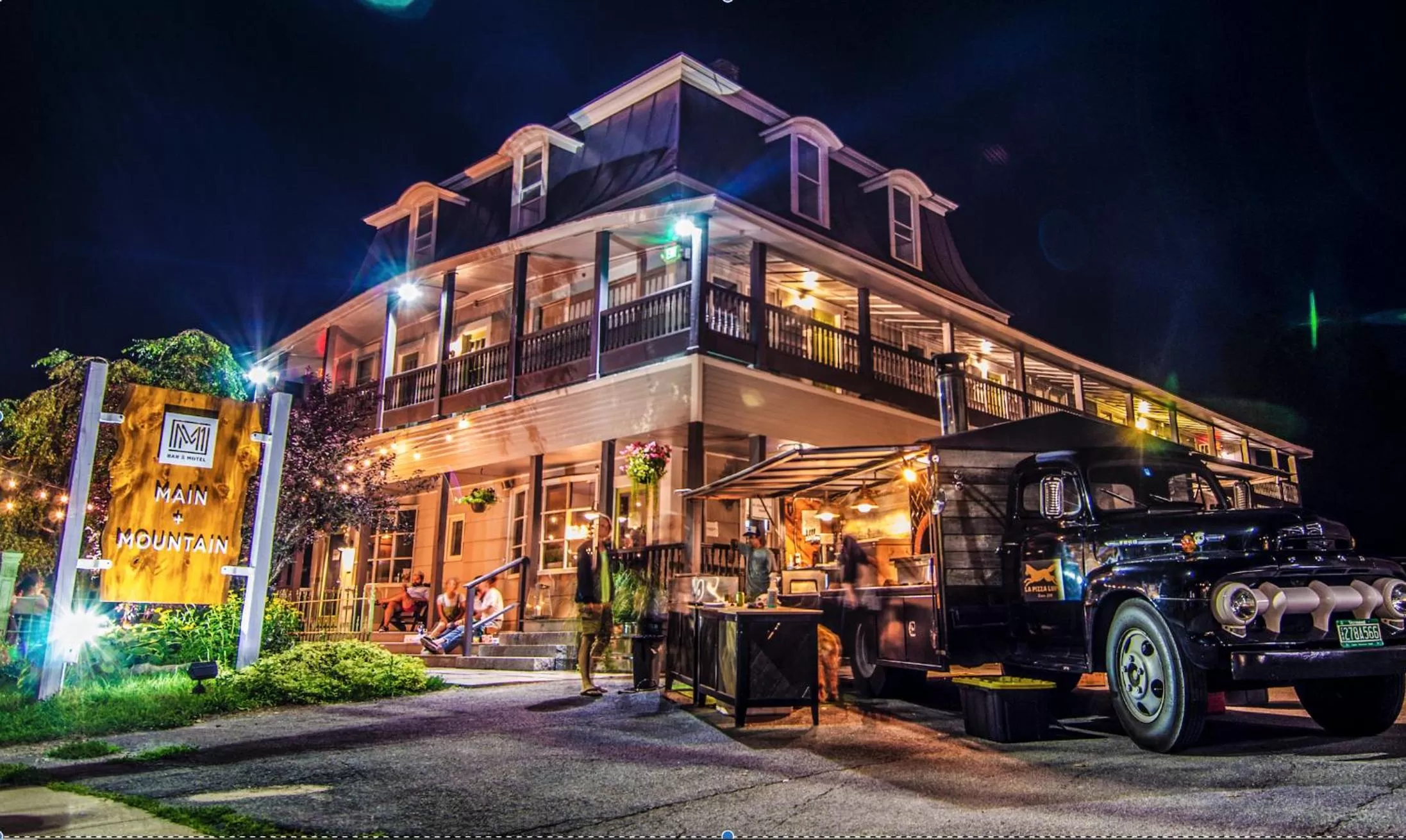 Facade/entrance, Property Building in Main and Mountain
