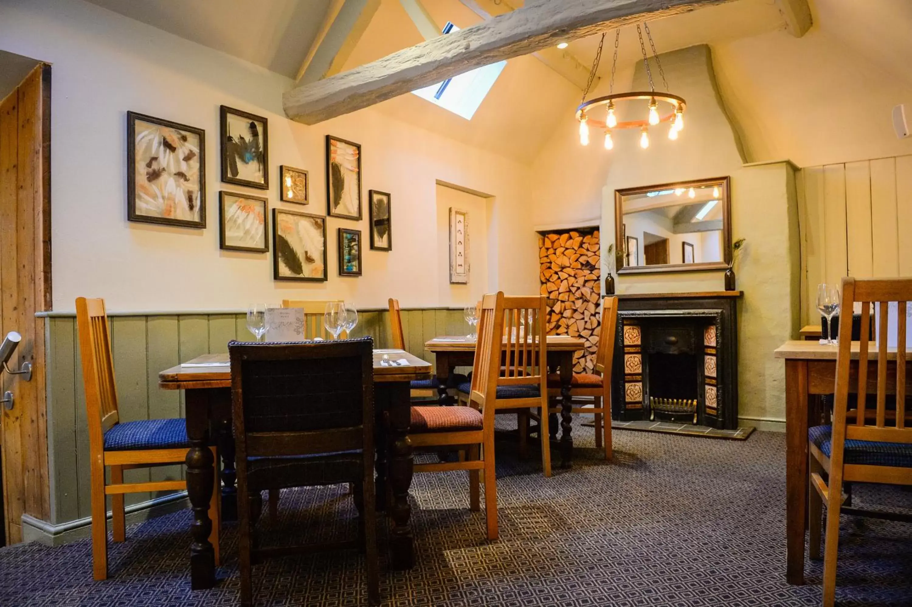 Dining Area in Abbey Fields By Chef & Brewer Collection