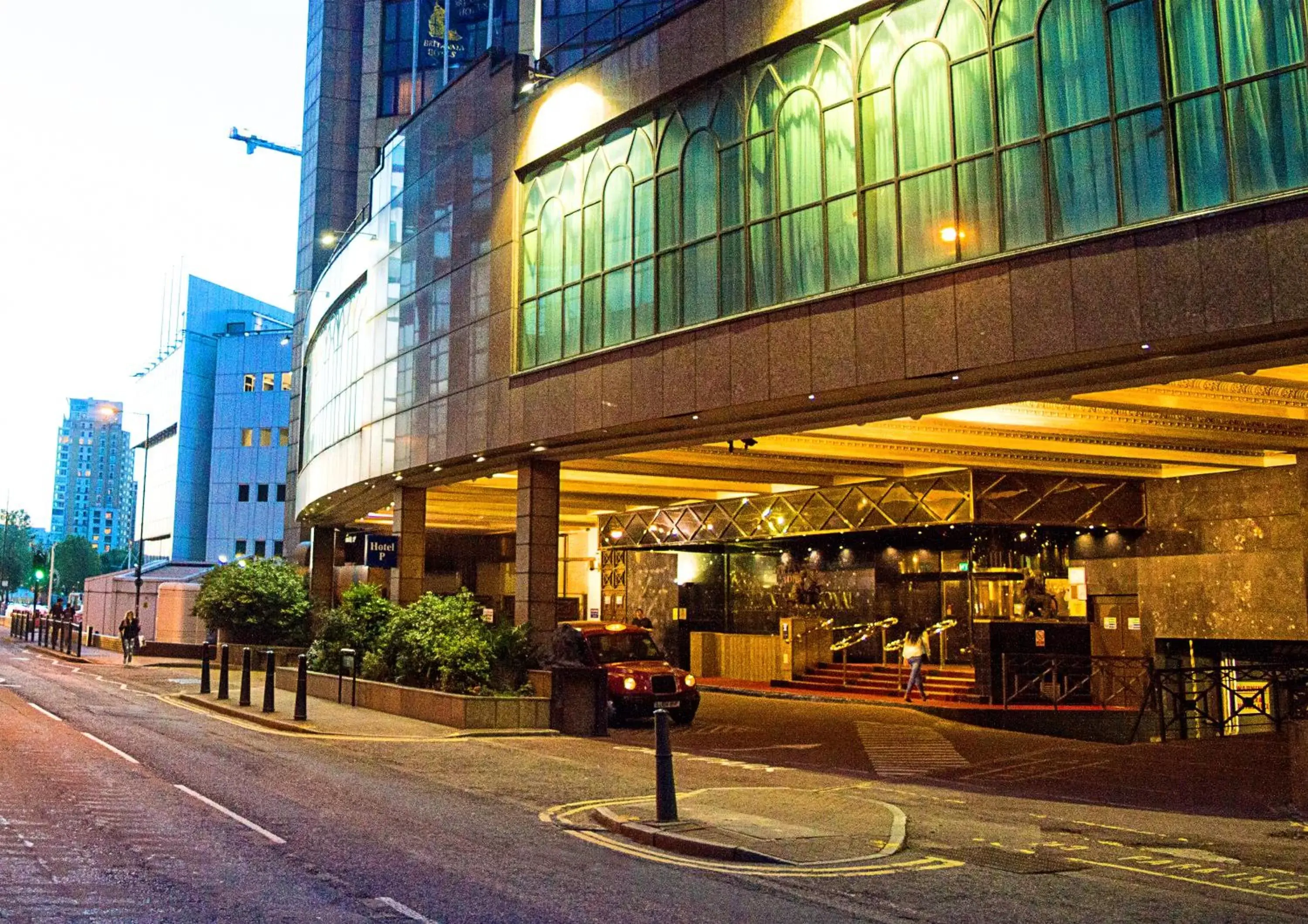 Facade/entrance in Britannia International Hotel Canary Wharf