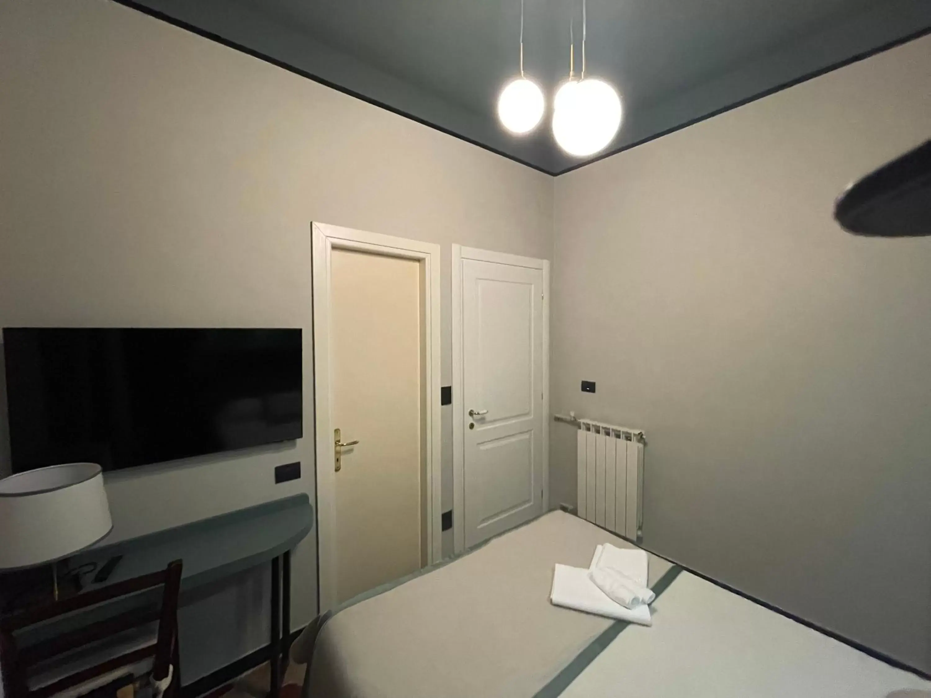Bedroom, TV/Entertainment Center in Villa Margherita