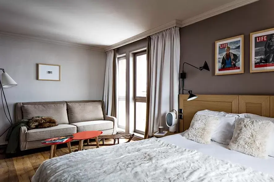 Bed, Seating Area in Les Trois Vallées, a Beaumier hotel