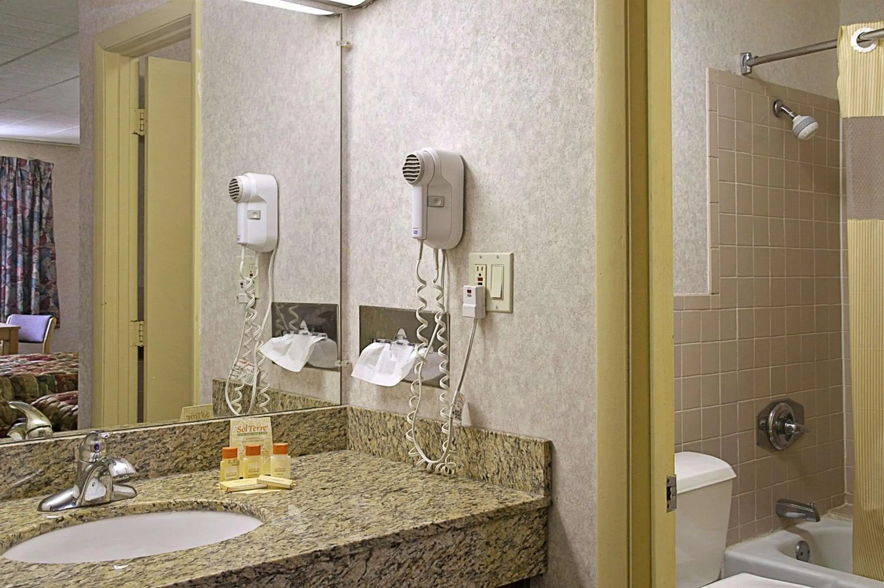 Bathroom in Days Inn by Wyndham Oak Ridge Knoxville Bathroom in Days Inn by Wyndham Oak Ridge Knoxville