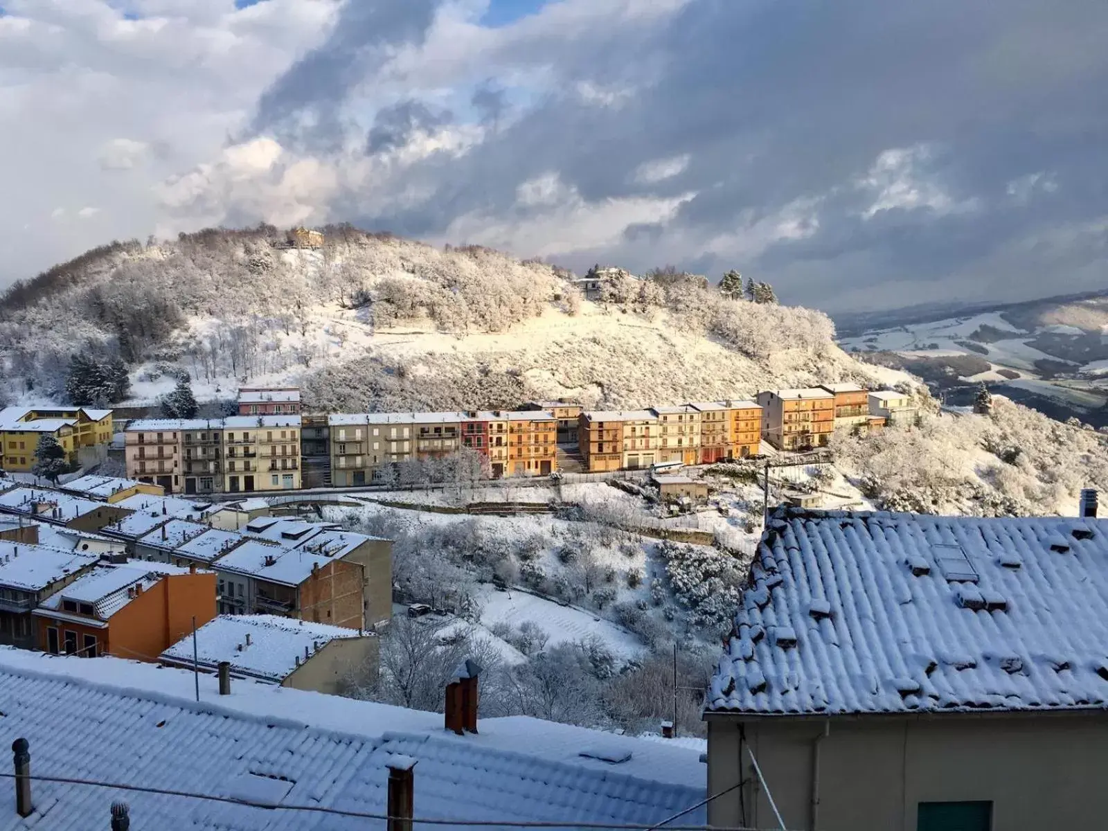 Neighbourhood, Winter in La Vista