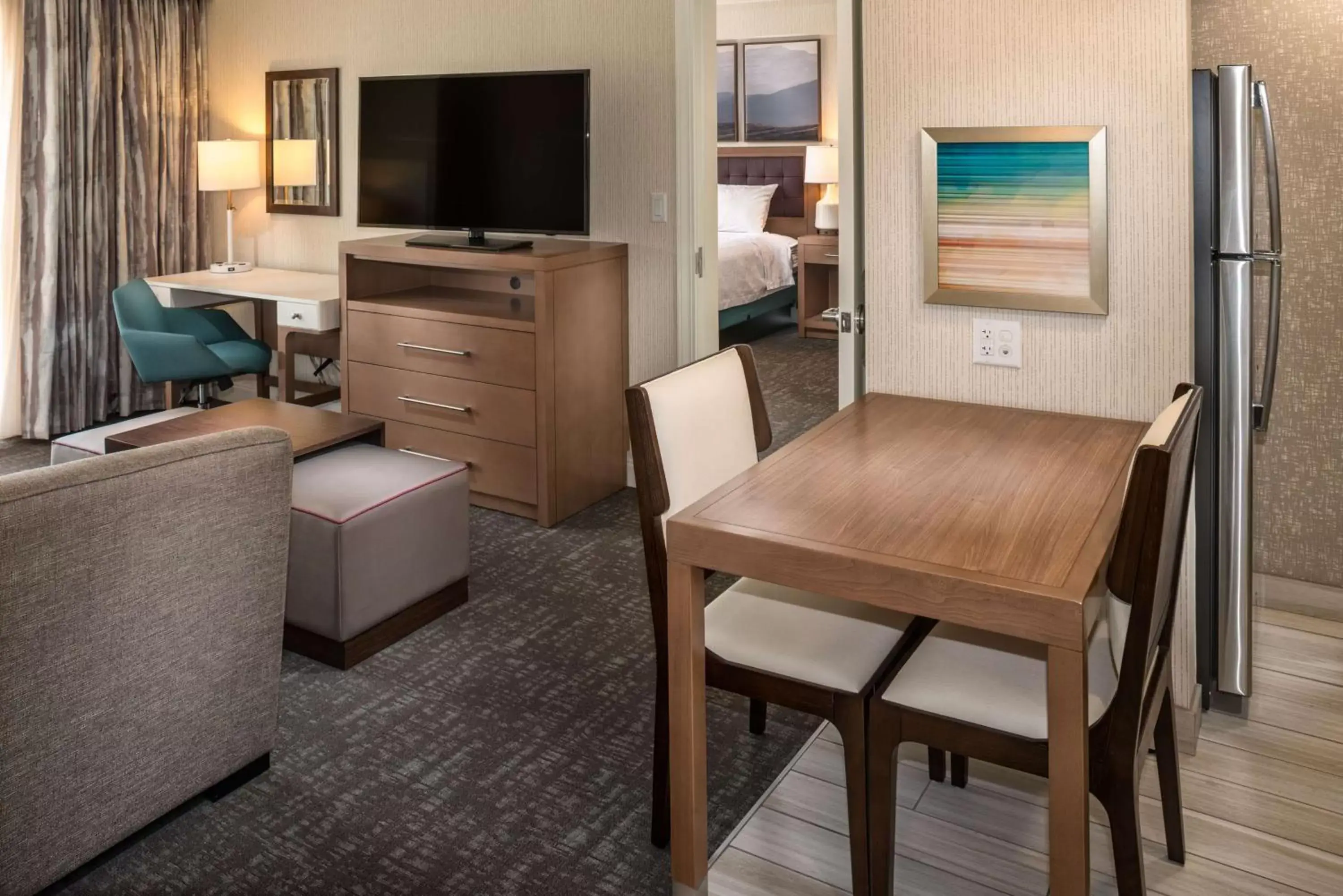 Bedroom, TV/Entertainment Center in Homewood Suites by Hilton Salt Lake City Downtown