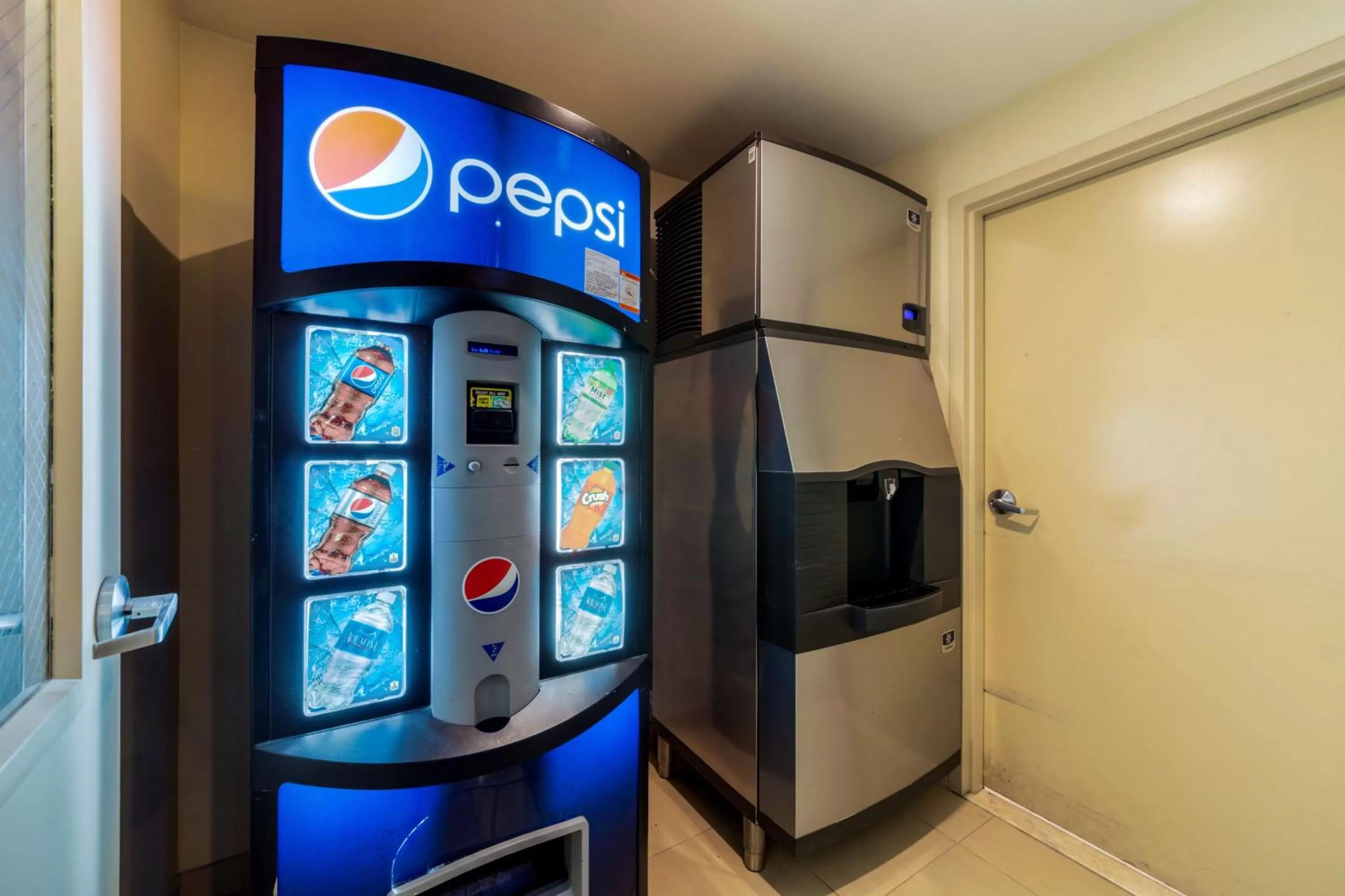 Property building in Best Western Plus Miami Airport North Hotel & Suites