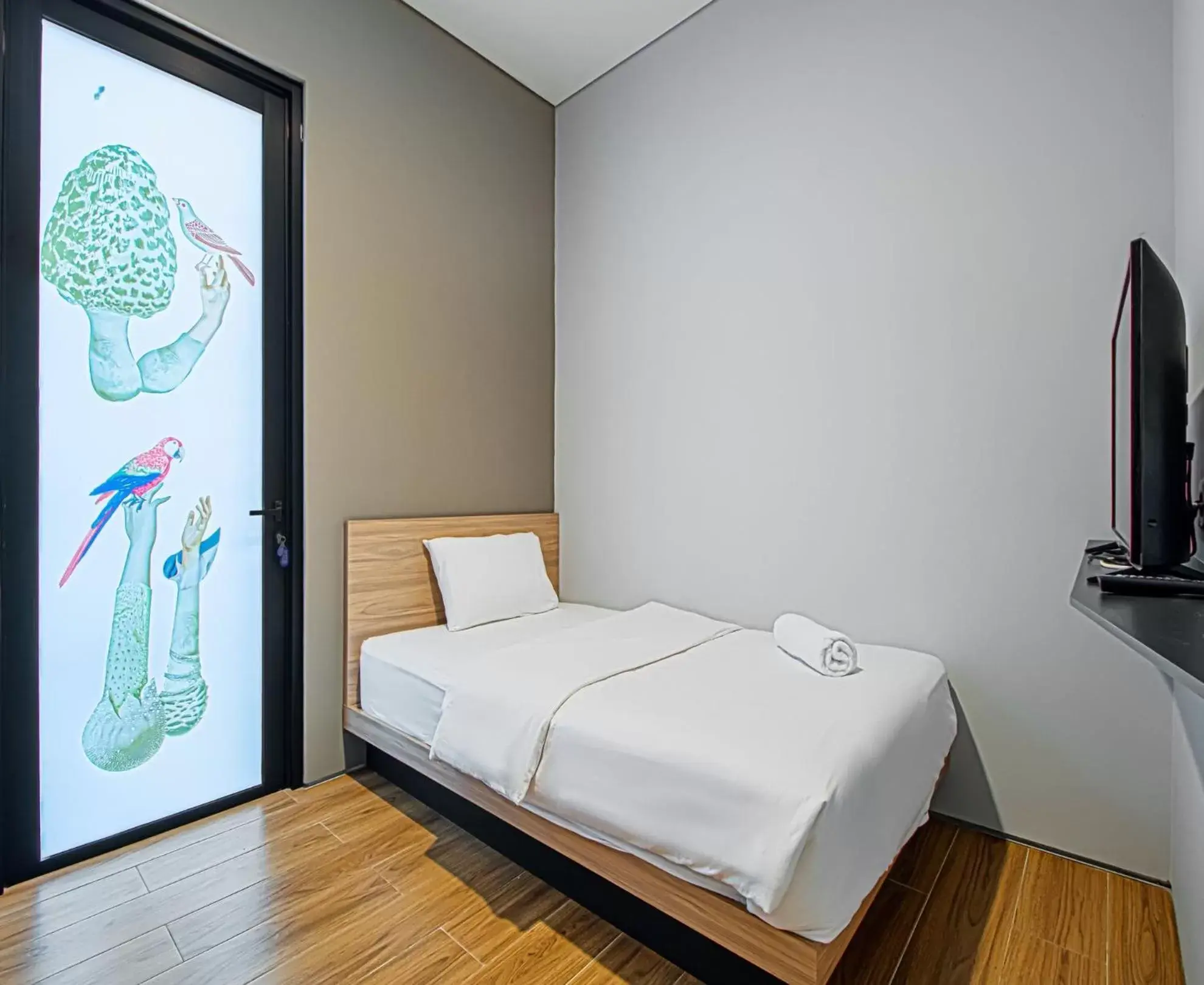 Bedroom, Bed in M Studio Karawaci Bedroom, Bed in M Studio Karawaci