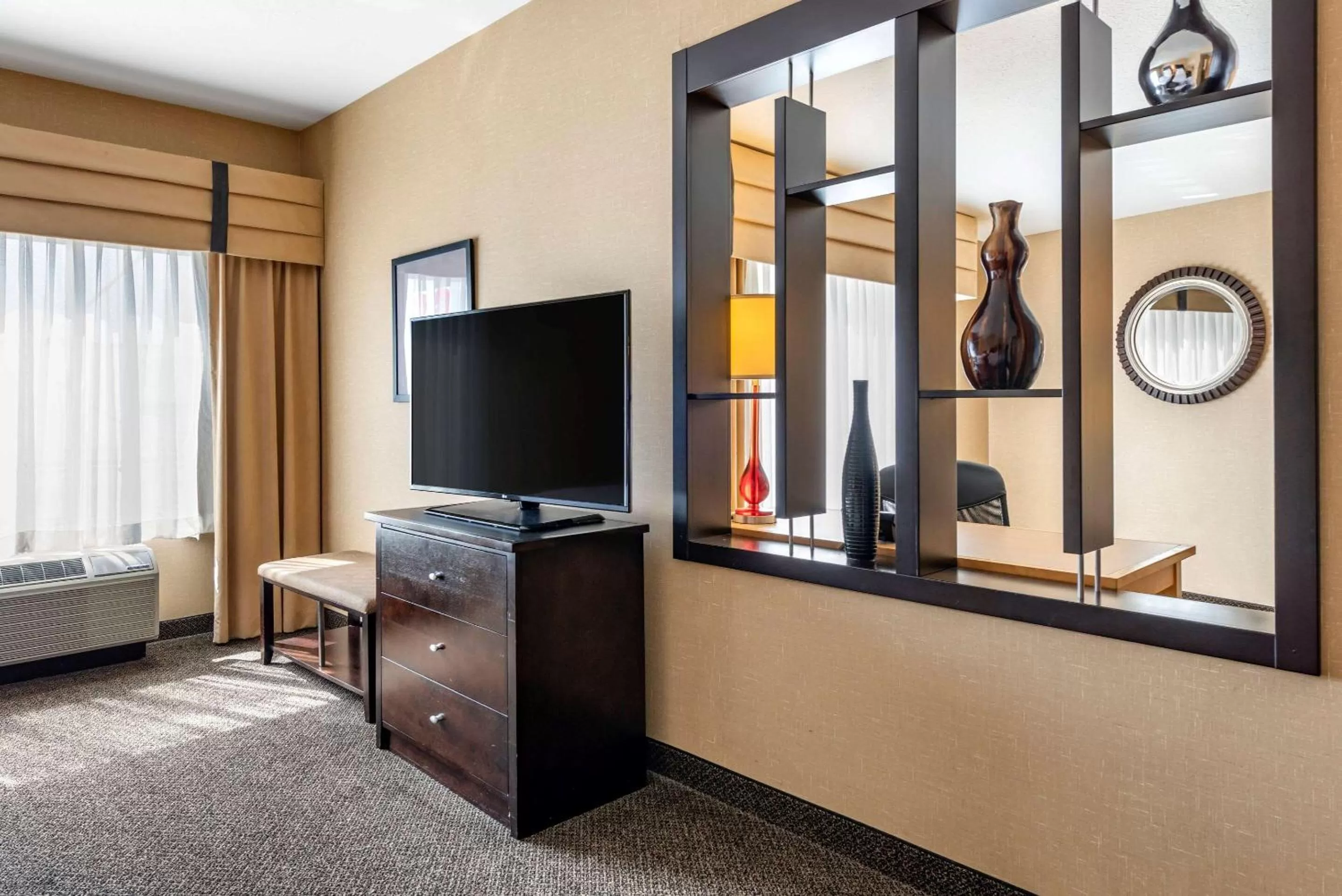 Superior King Suite with Hot Tub - Non-Smoking  in Cambria Hotel Columbus - Polaris