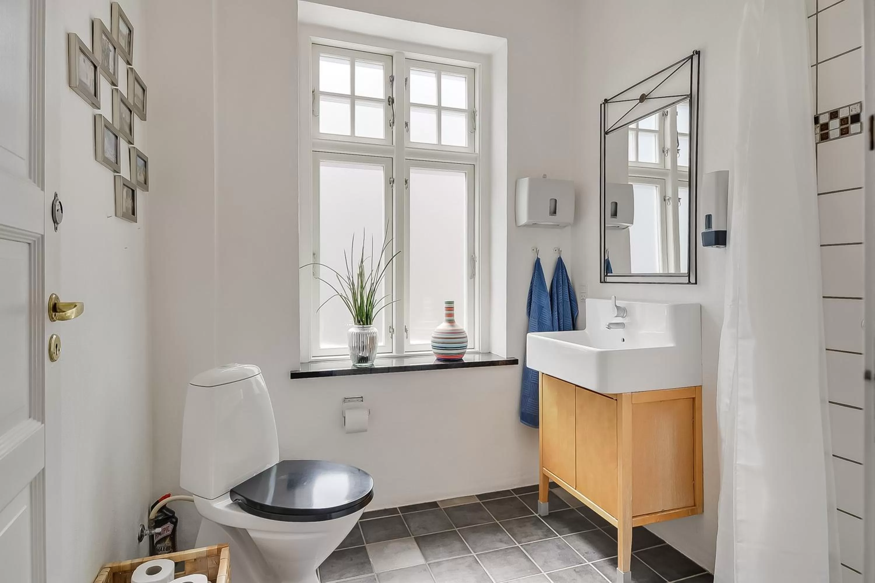 Bathroom in Sweethome Guesthouse