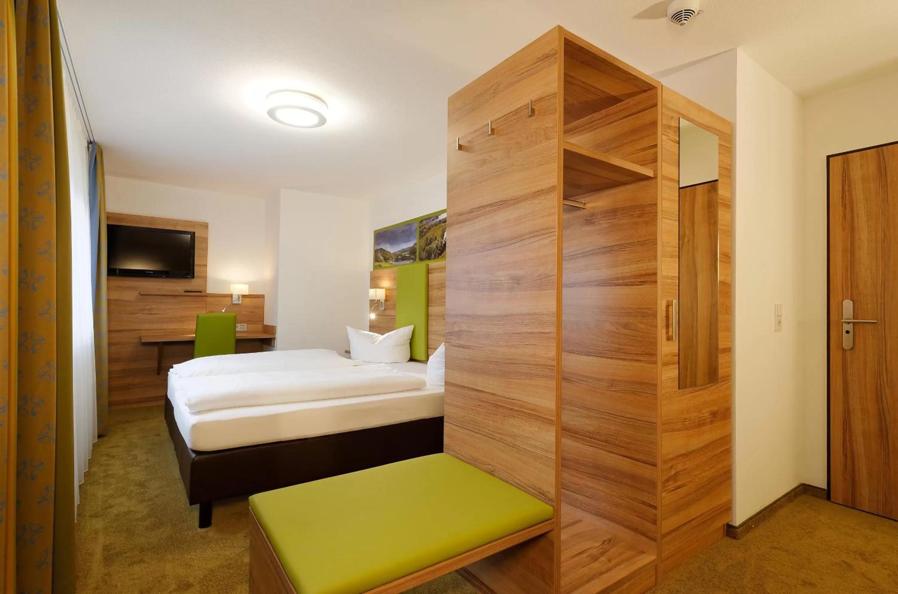 Bed in Hotel zur Post