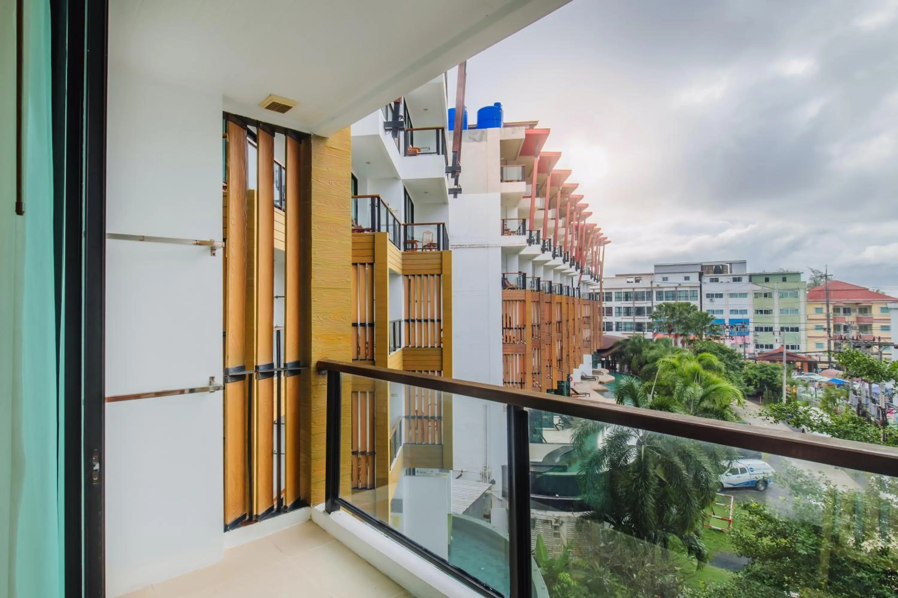 Balcony/Terrace in The Lunar Patong