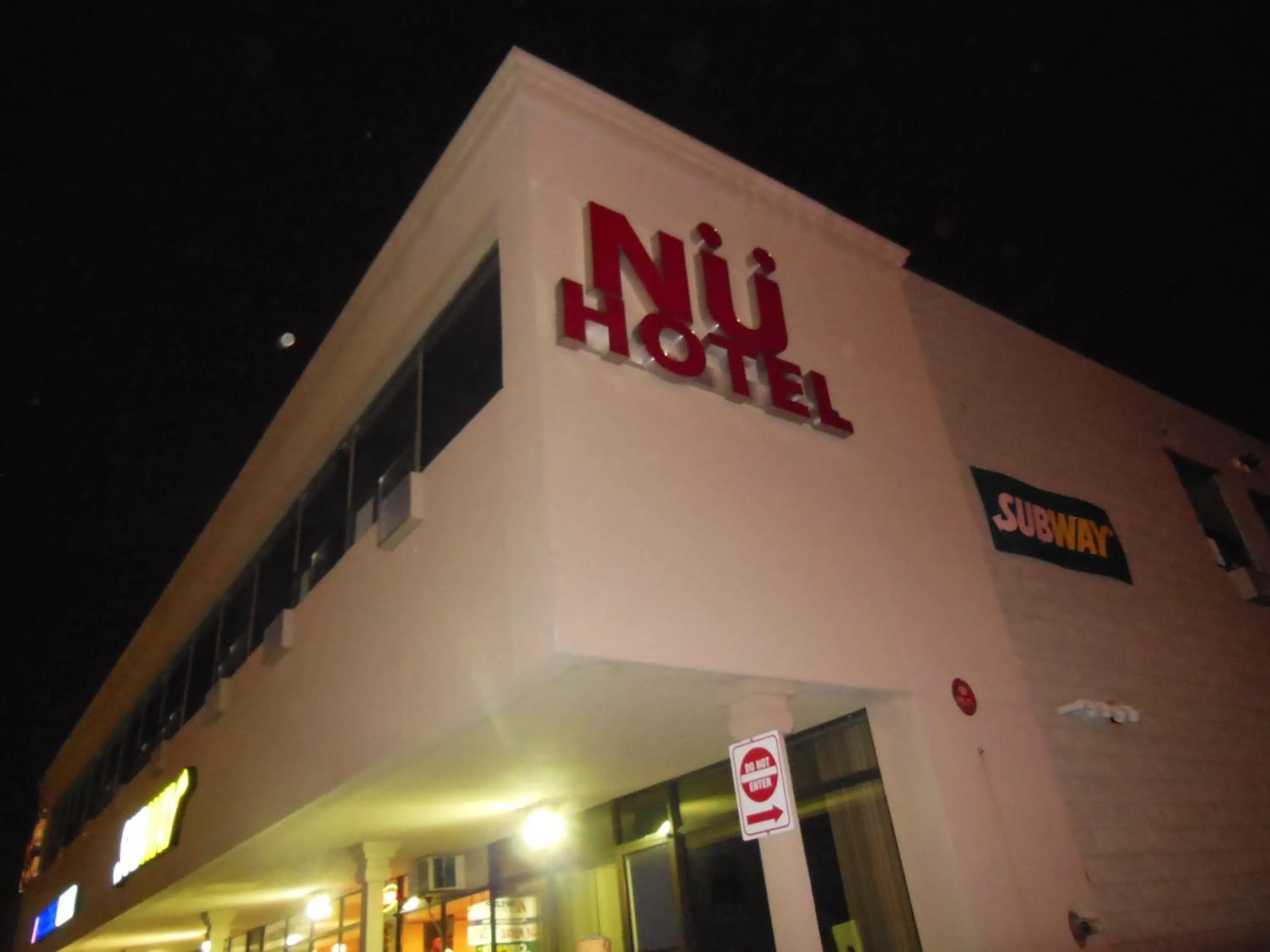 Facade/entrance in NU Hotel Toronto Airport