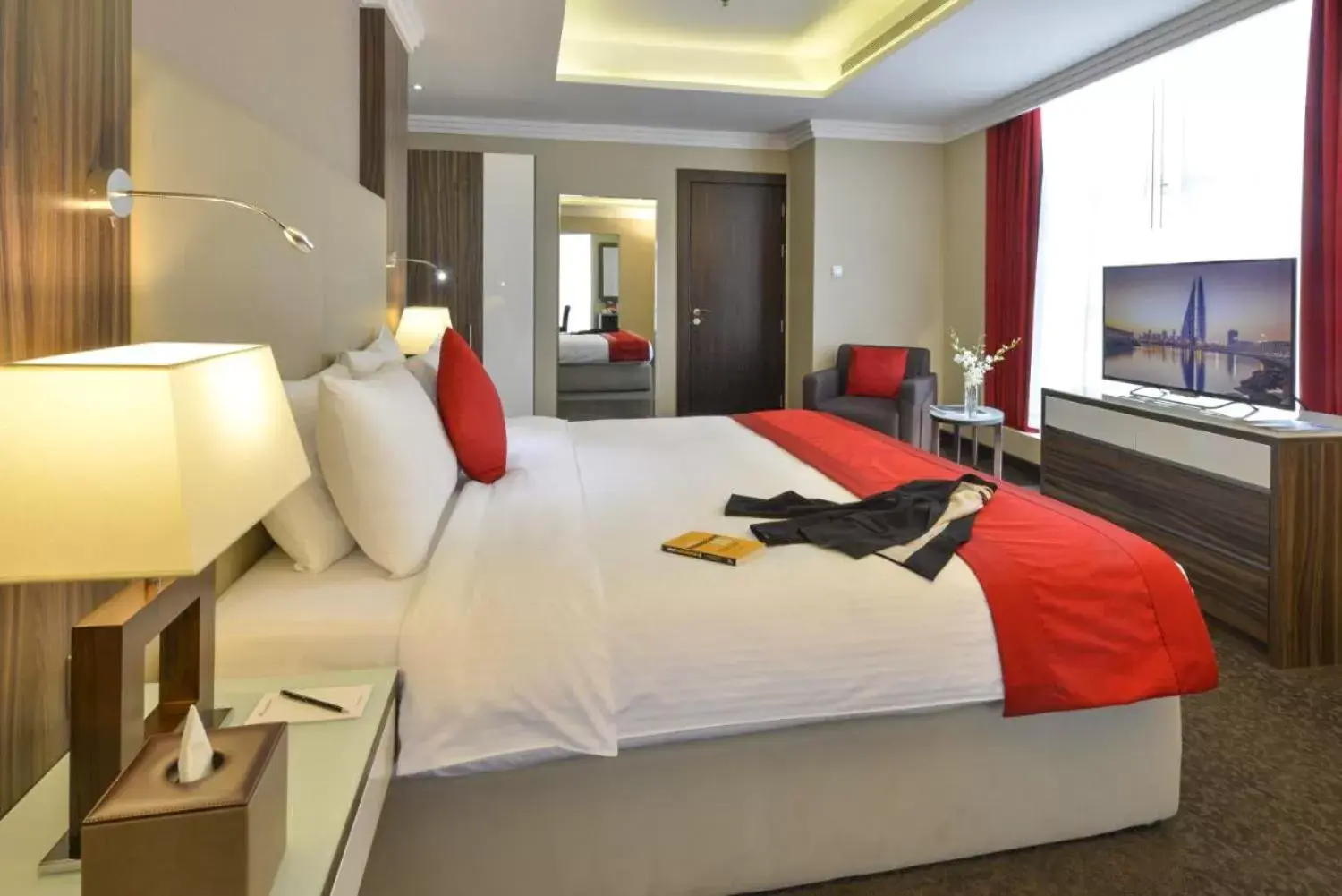 Bedroom, Bed in Swiss-Belhotel Seef Bahrain