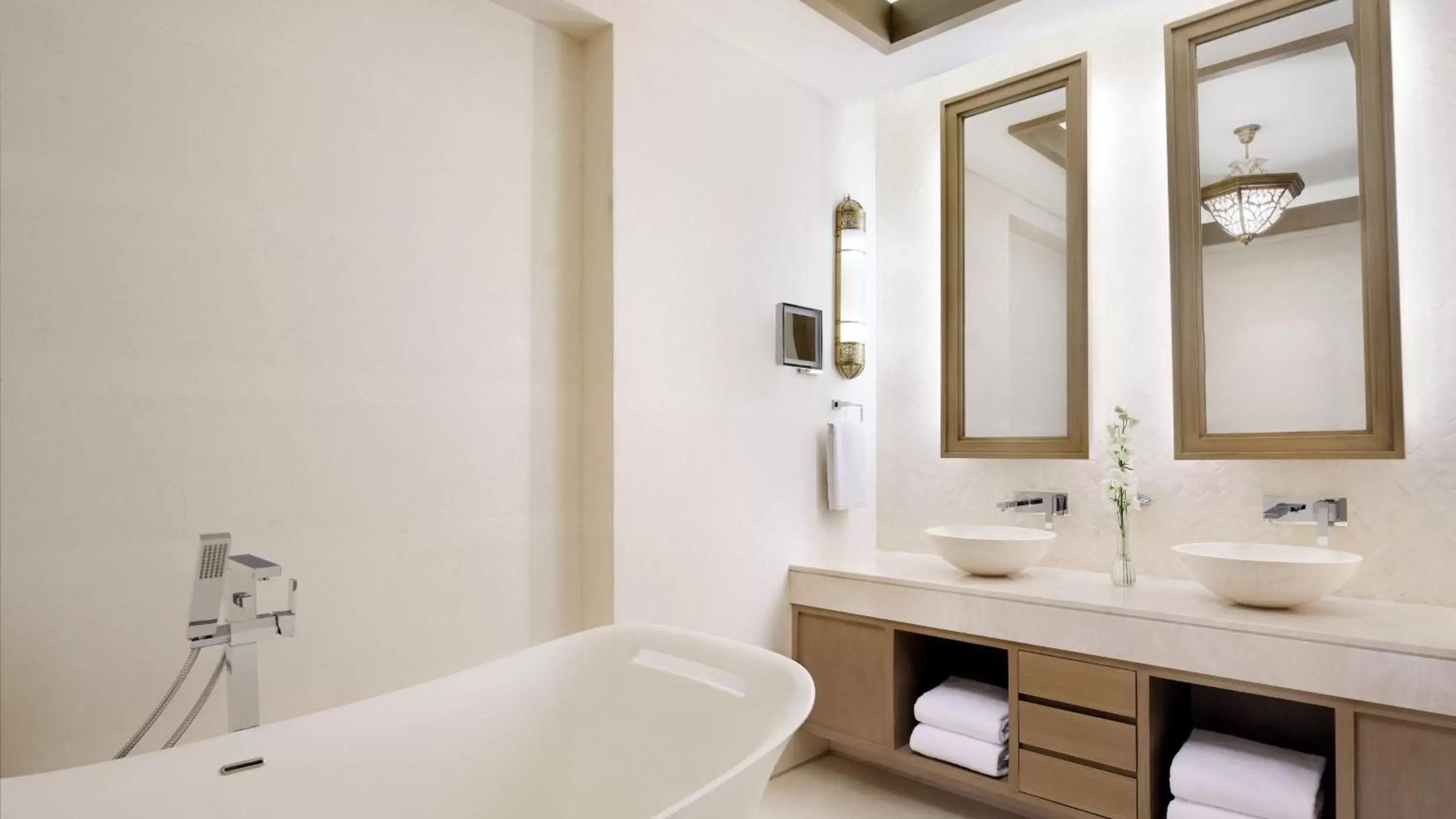 Bathroom in InterContinental Durrat Al Riyadh Resort & Spa, an IHG Hotel