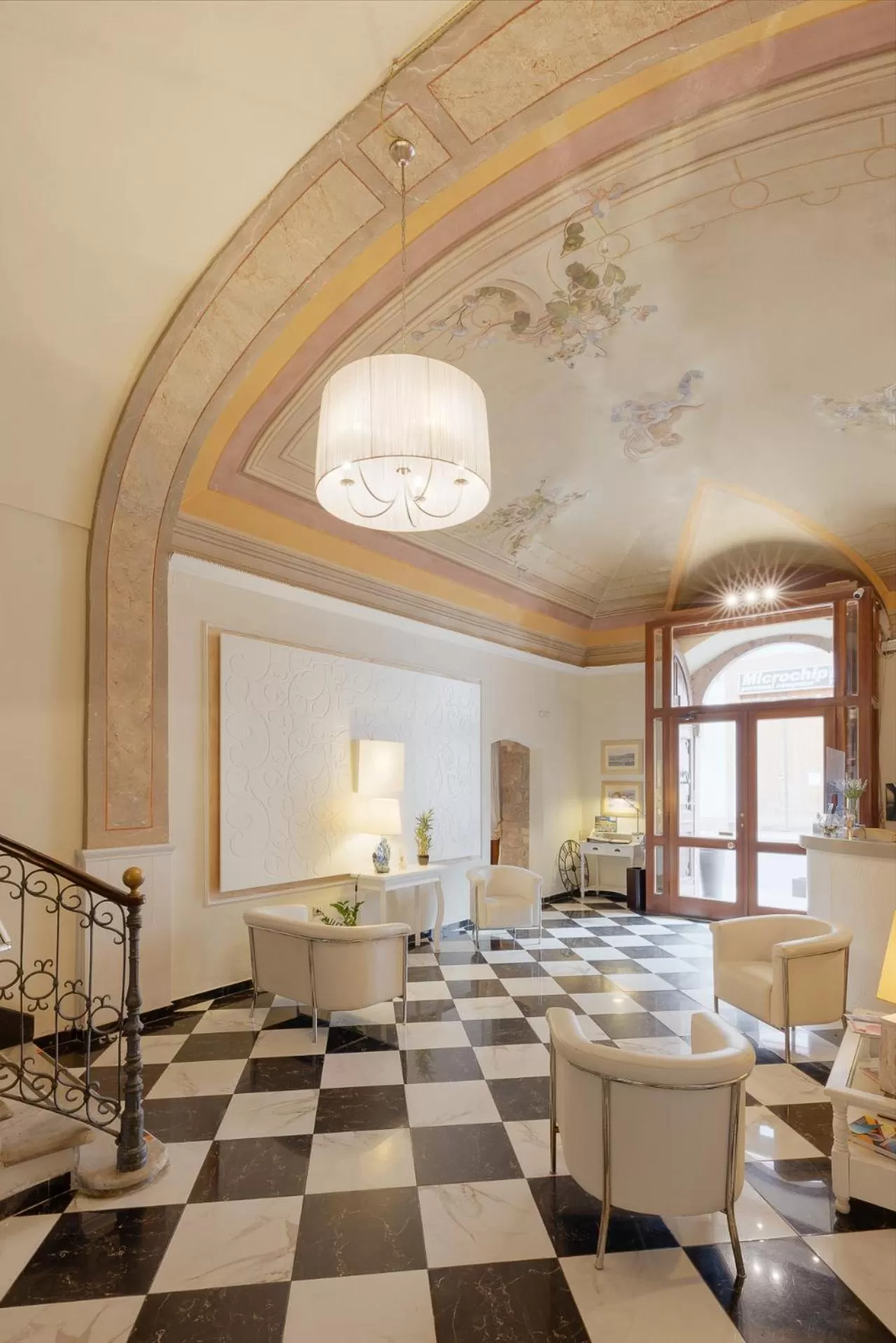 Living room in Palazzo Pischedda