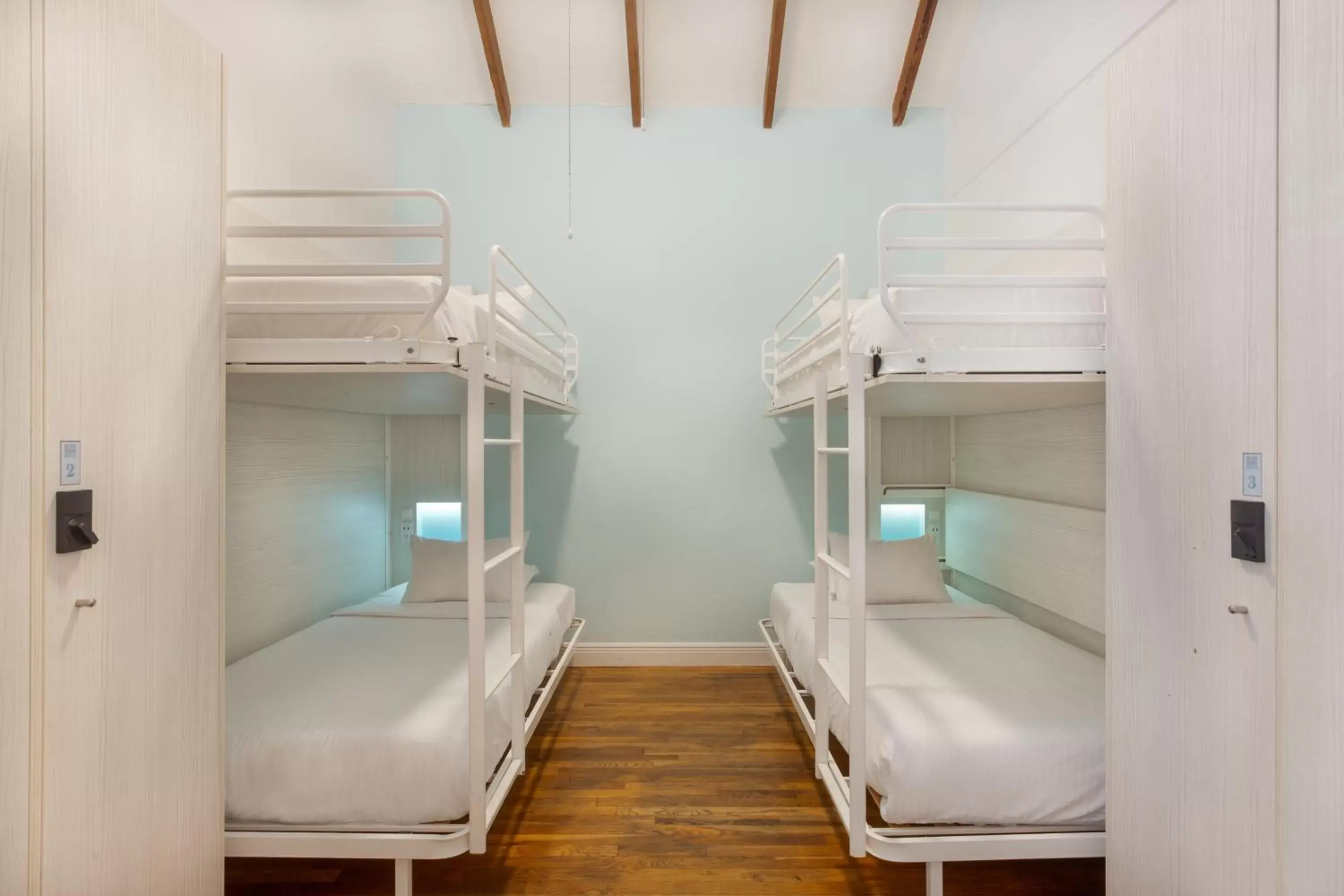 Bedroom, Bunk Bed in Nyah - Adult Exclusive