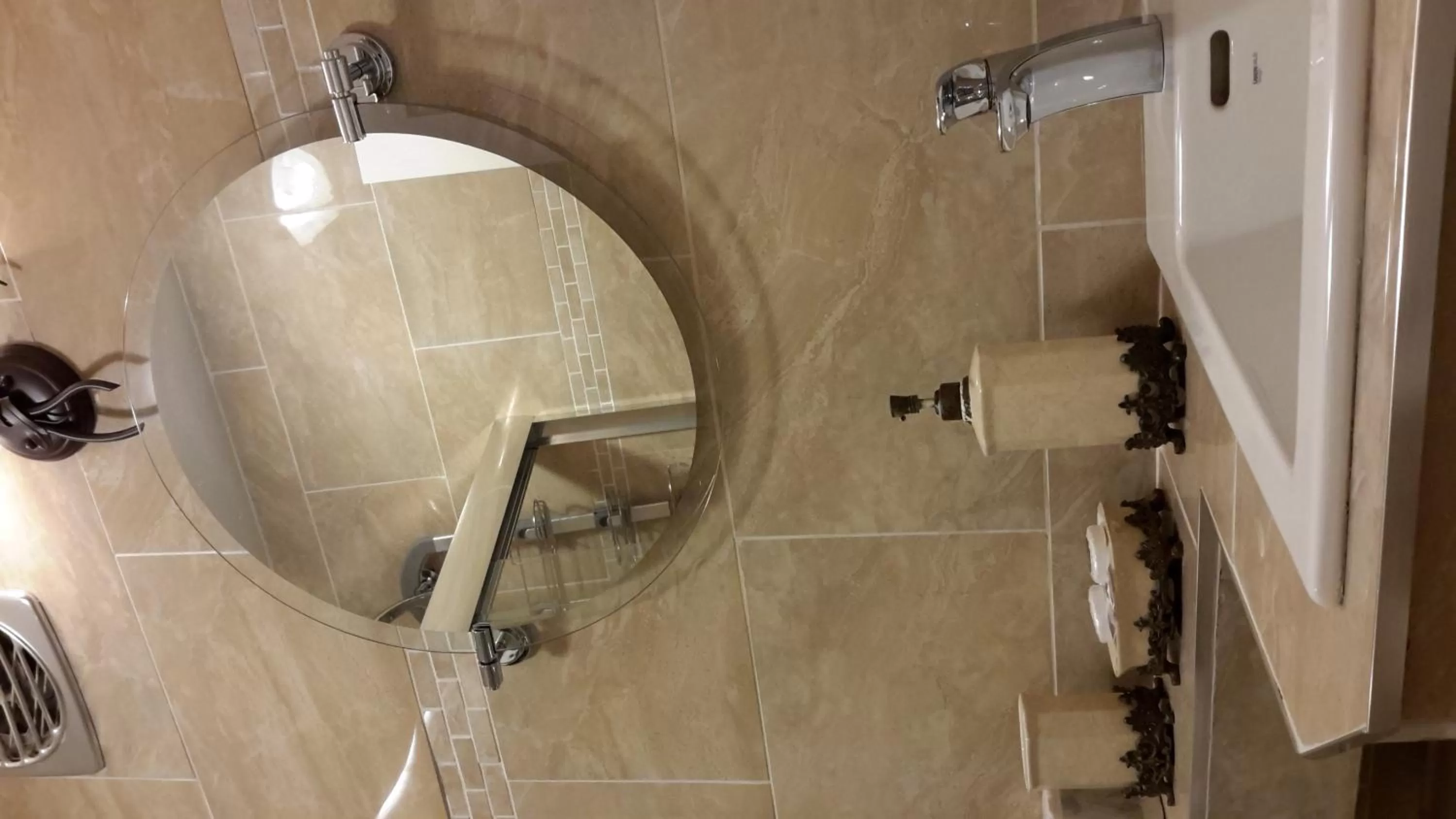 Bathroom in Motel Ritz