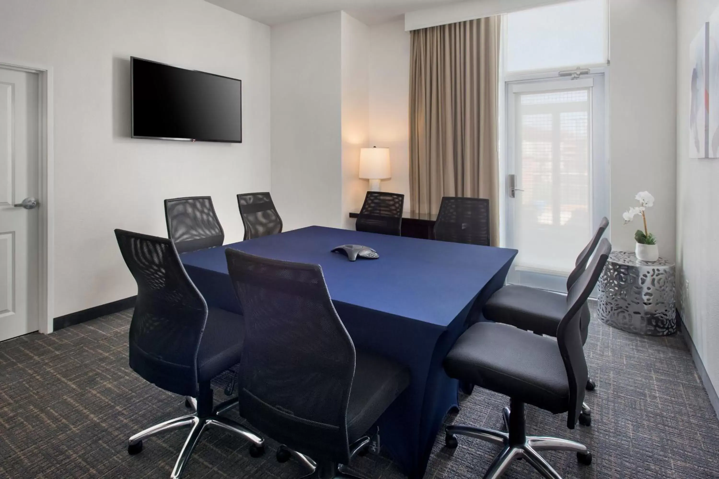 Meeting/conference room, Dining Area in Residence Inn by Marriott Fairfax City