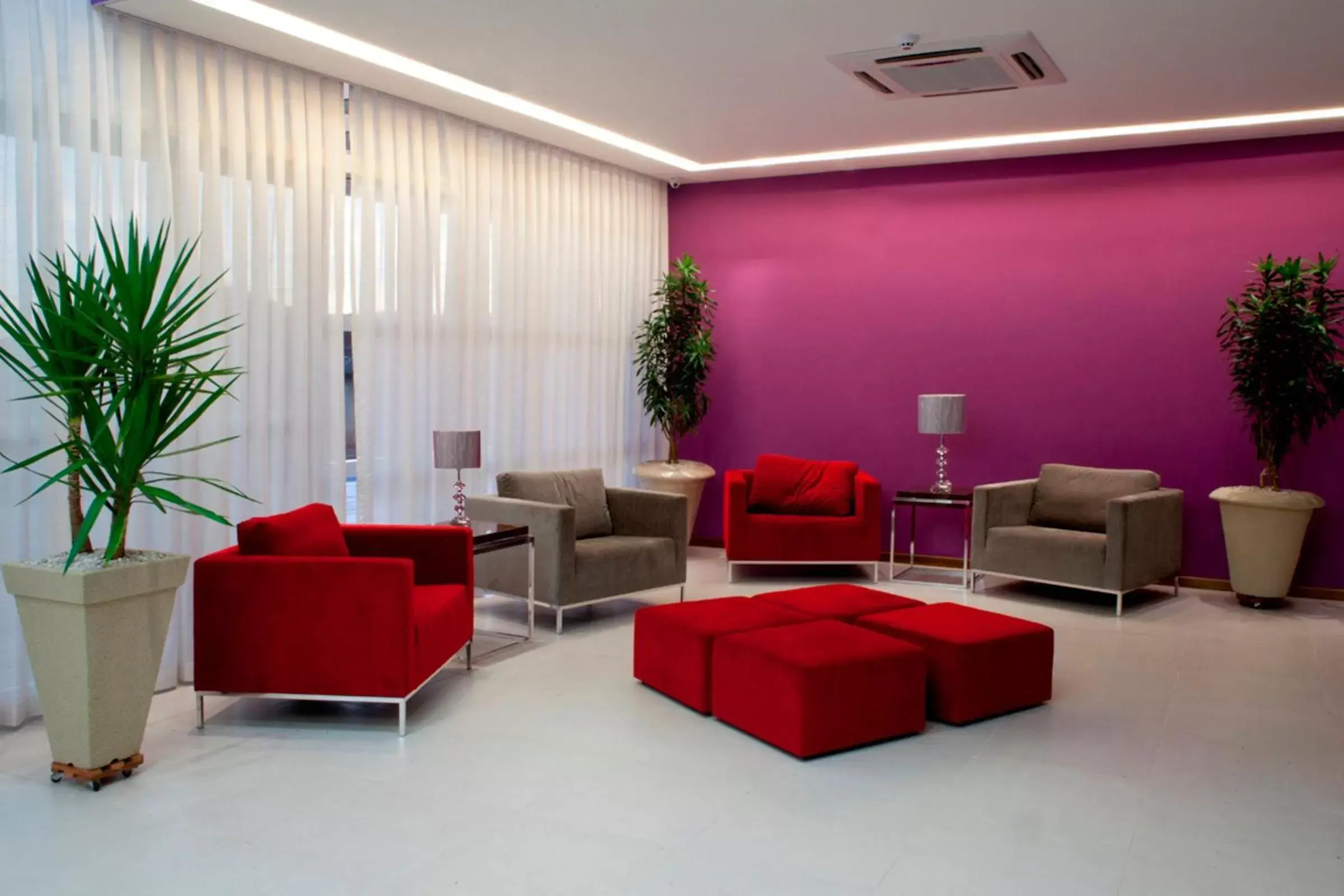 Lobby or reception in Comfort Hotel Sertãozinho Lobby or reception in Comfort Hotel Sertãozinho