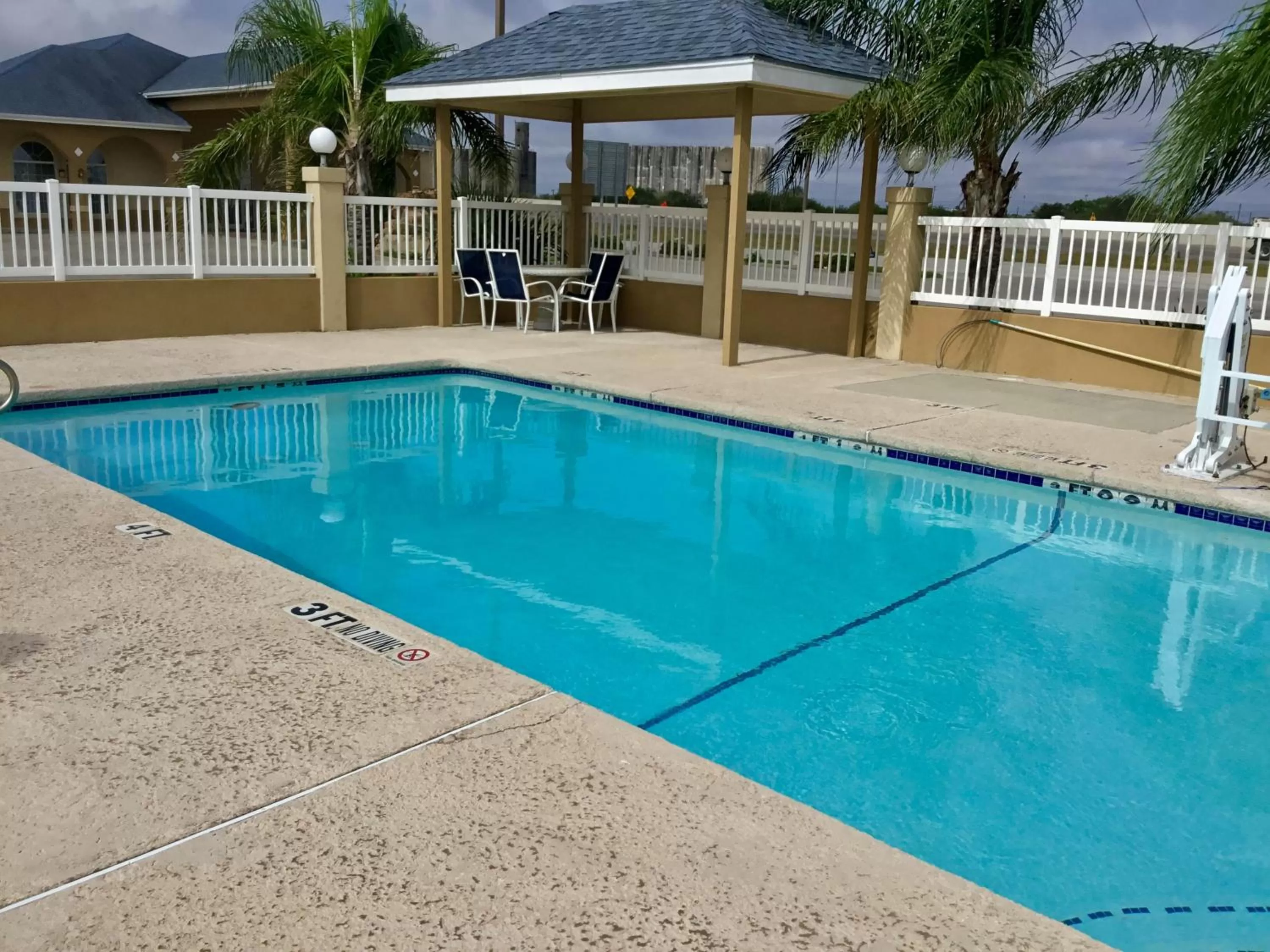 Swimming pool in Days Inn by Wyndham Robstown