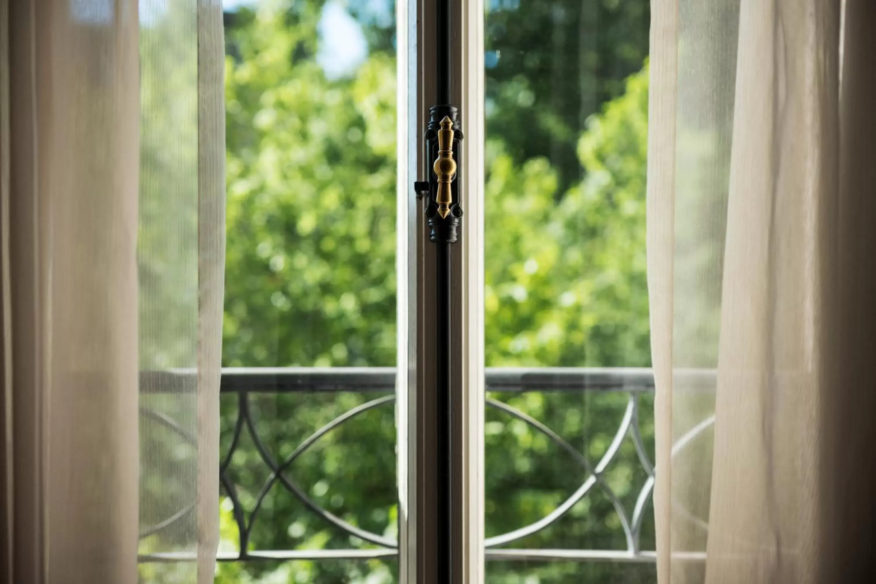 Garden view in Maison Messmer - ein Mitglied der Hommage Luxury Hotels Collection Garden view in Maison Messmer - ein Mitglied der Hommage Luxury Hotels Collection