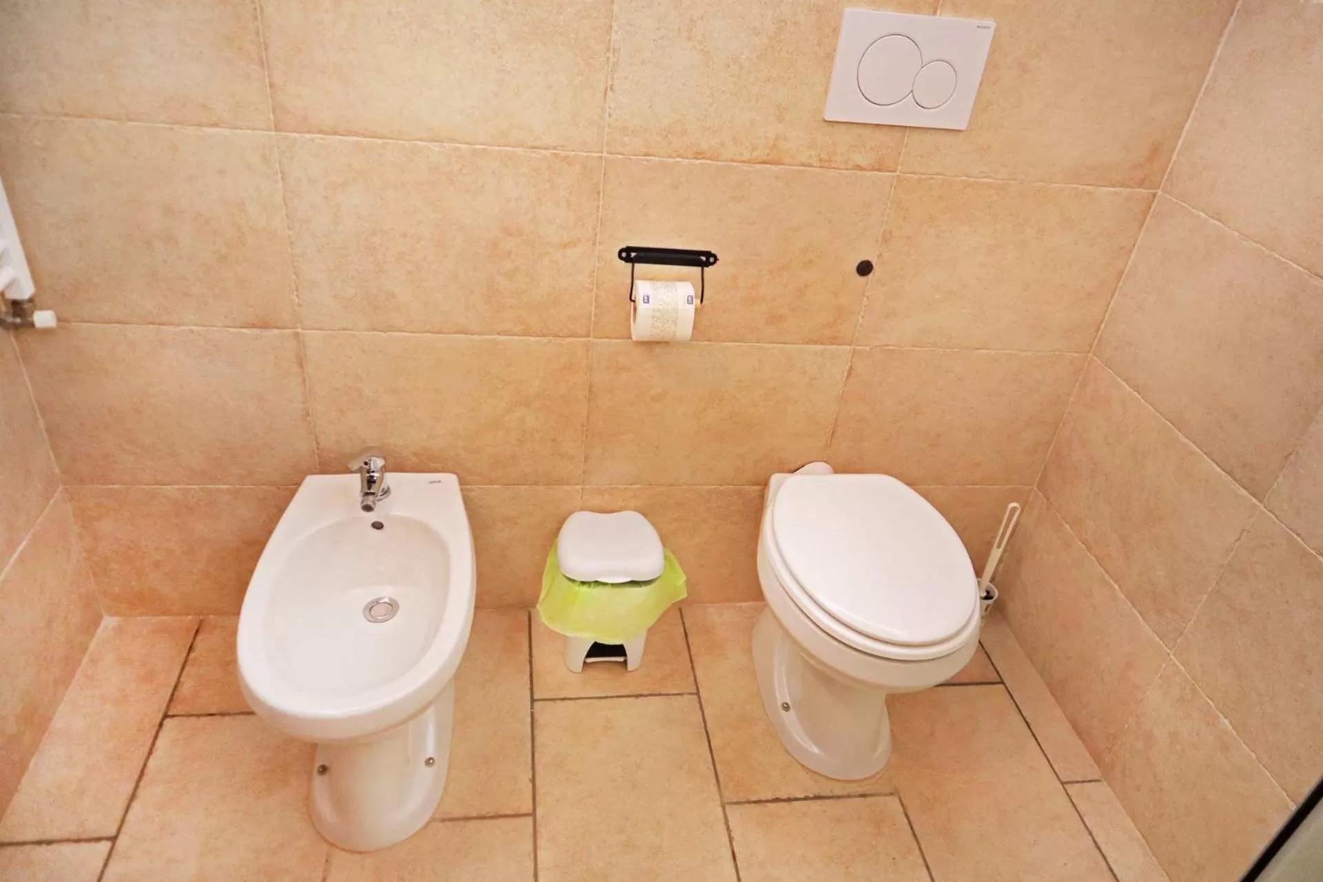 Toilet in Agriturismo Masseria Alberotanza