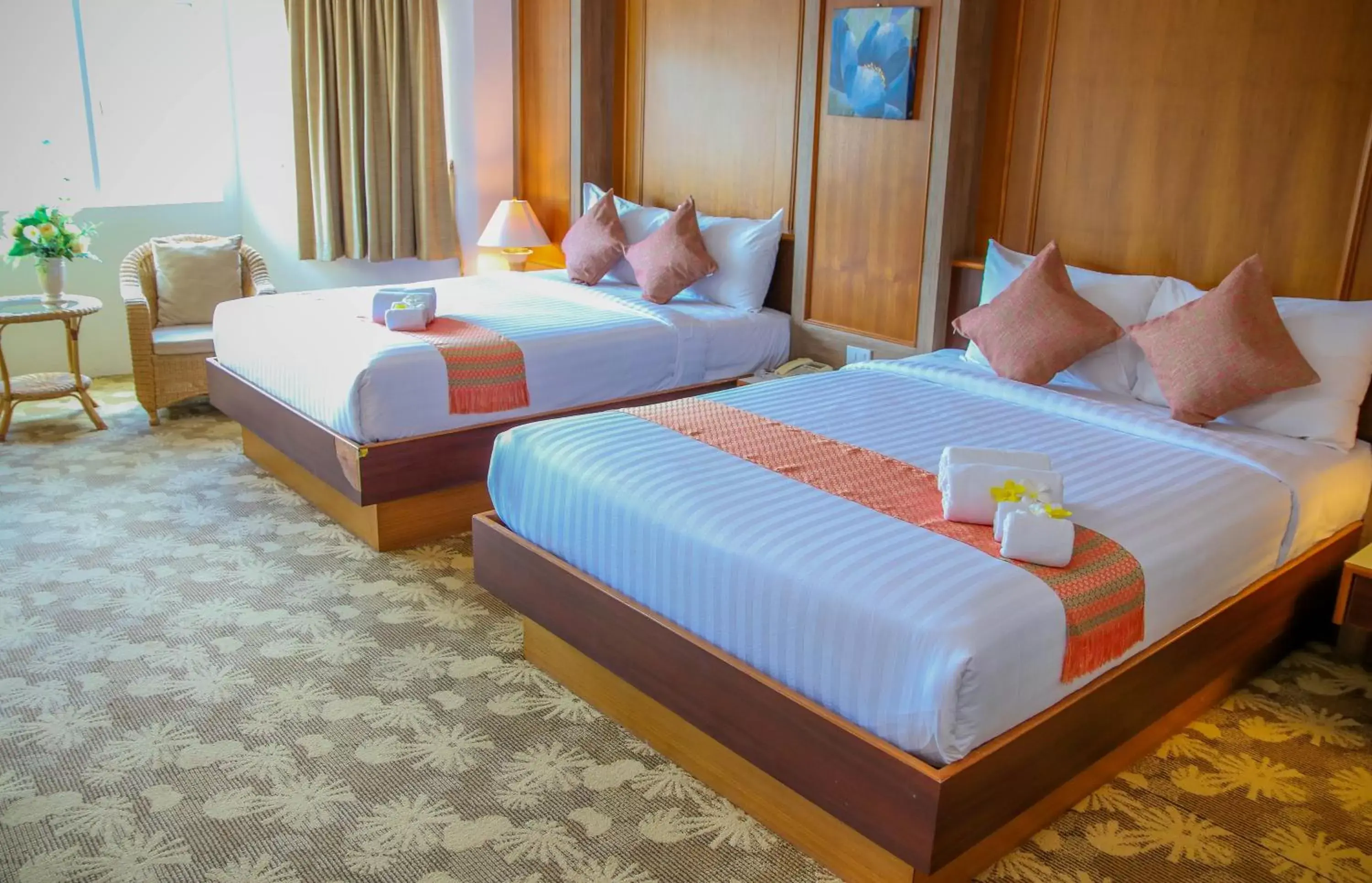 Bed in Siamgrand Hotel