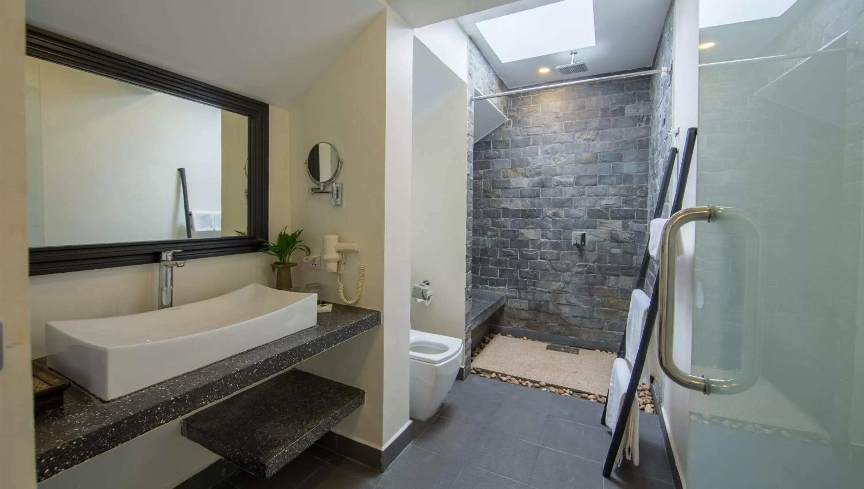 Shower, Bathroom in Central Suite Residence